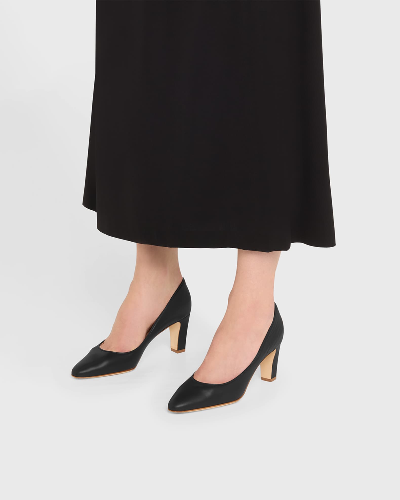 Manolo Blahnik Skiotto Leather Pumps | Neiman Marcus