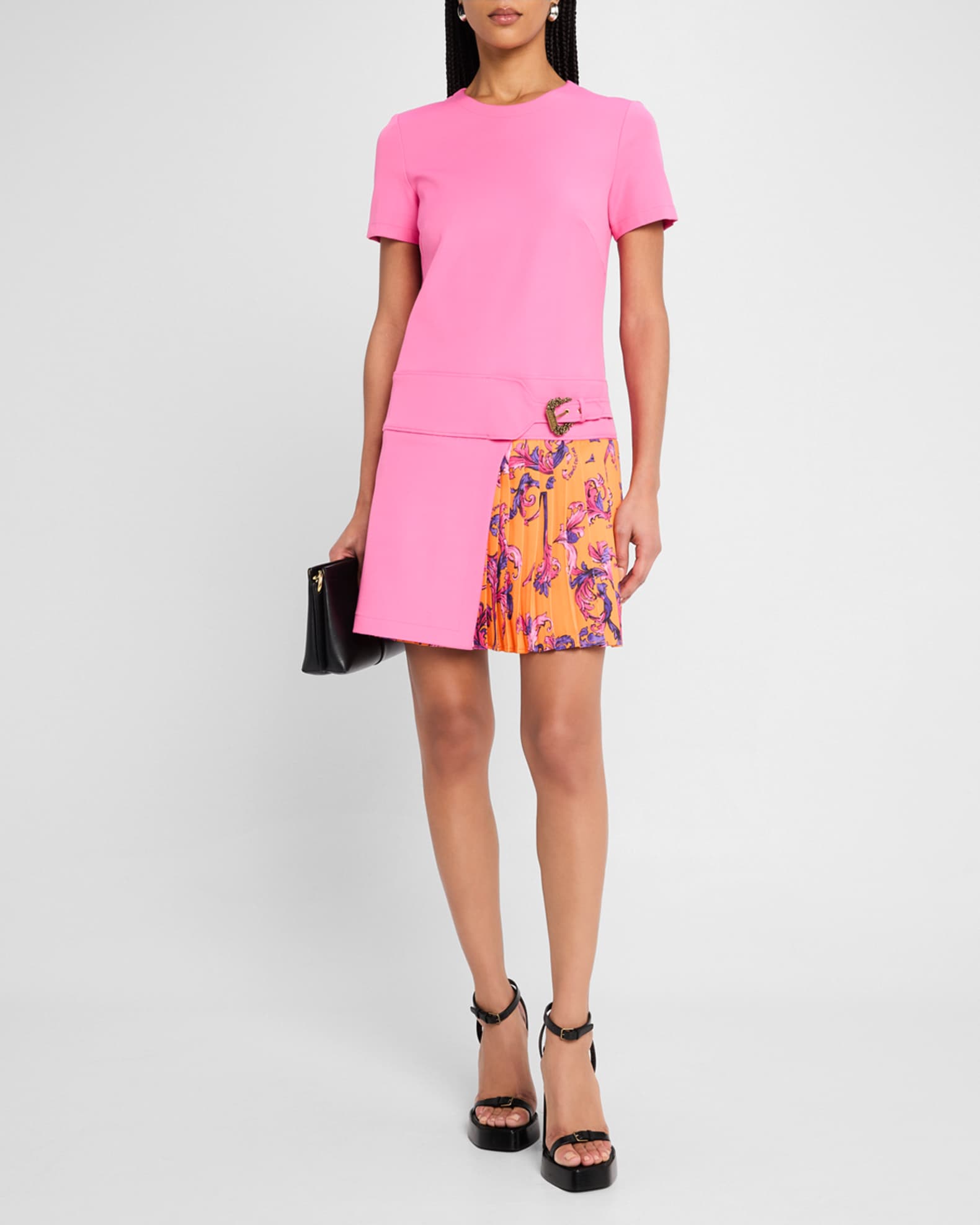 ビッグ割引 Short-Sleeve Couture Jeans Versace Pleated Mini Barocco スカート