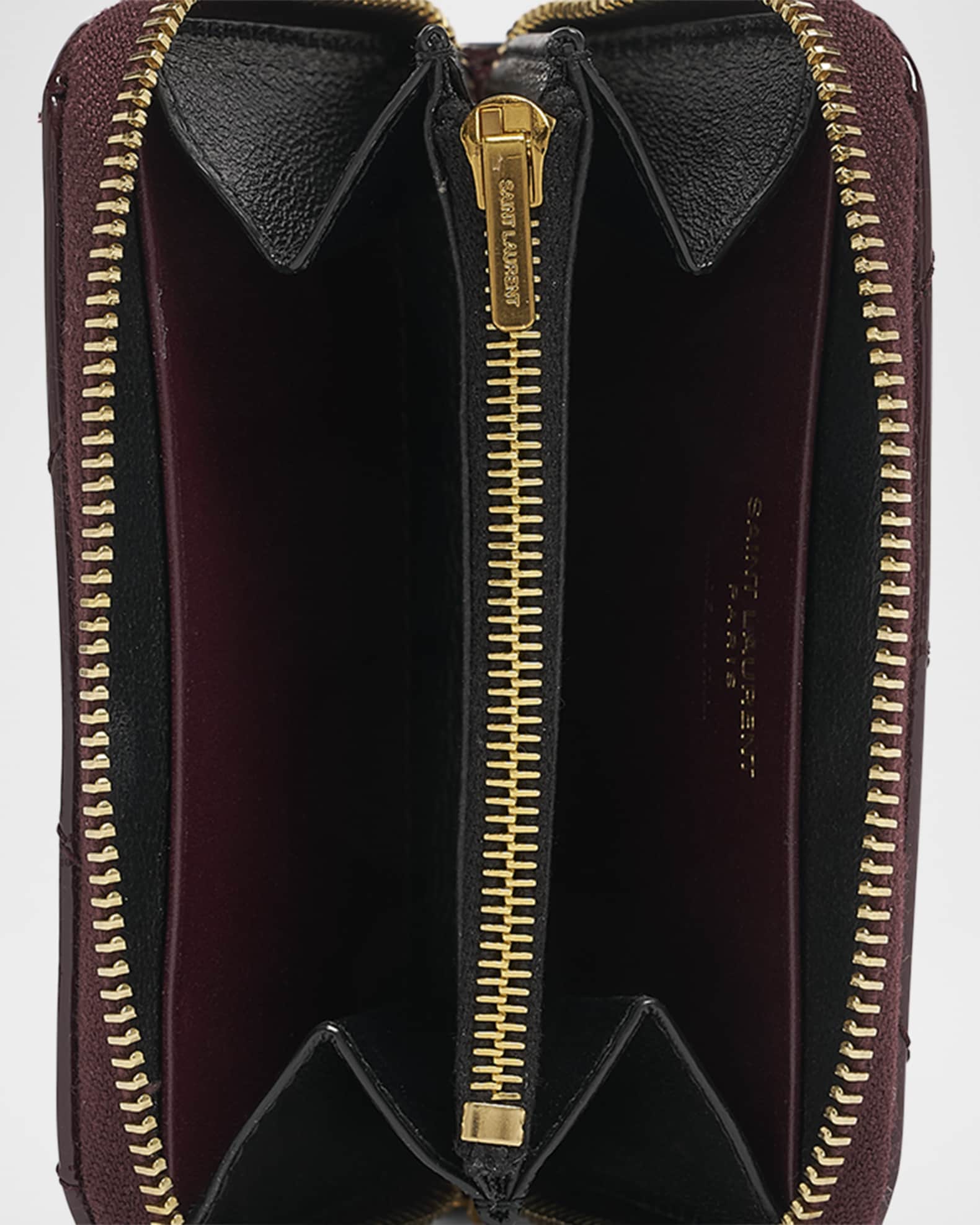 生まれのブランドで Saint Laurent YSL Coin Wallet in Quilted Patent Leather 小物
