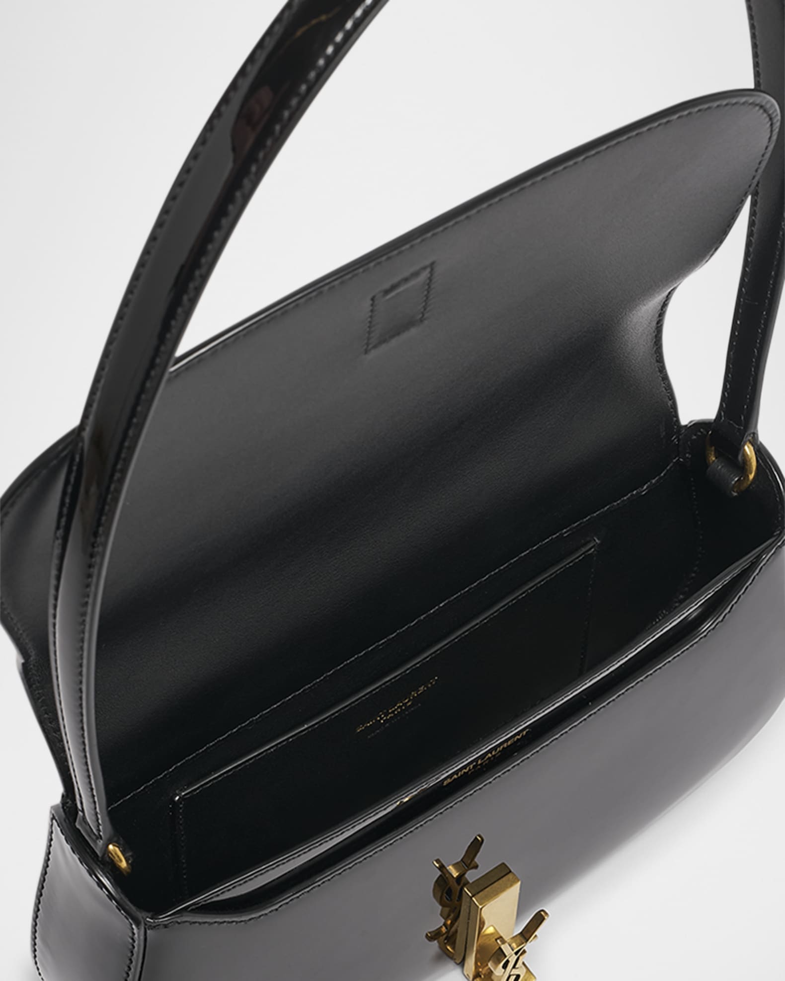 Saint Laurent正規品/送料関税込み Mini Chain Shoulder Bag YVES SAINT LAURENT NOLITA MINI CHAIN SHOULDER BAG 672738