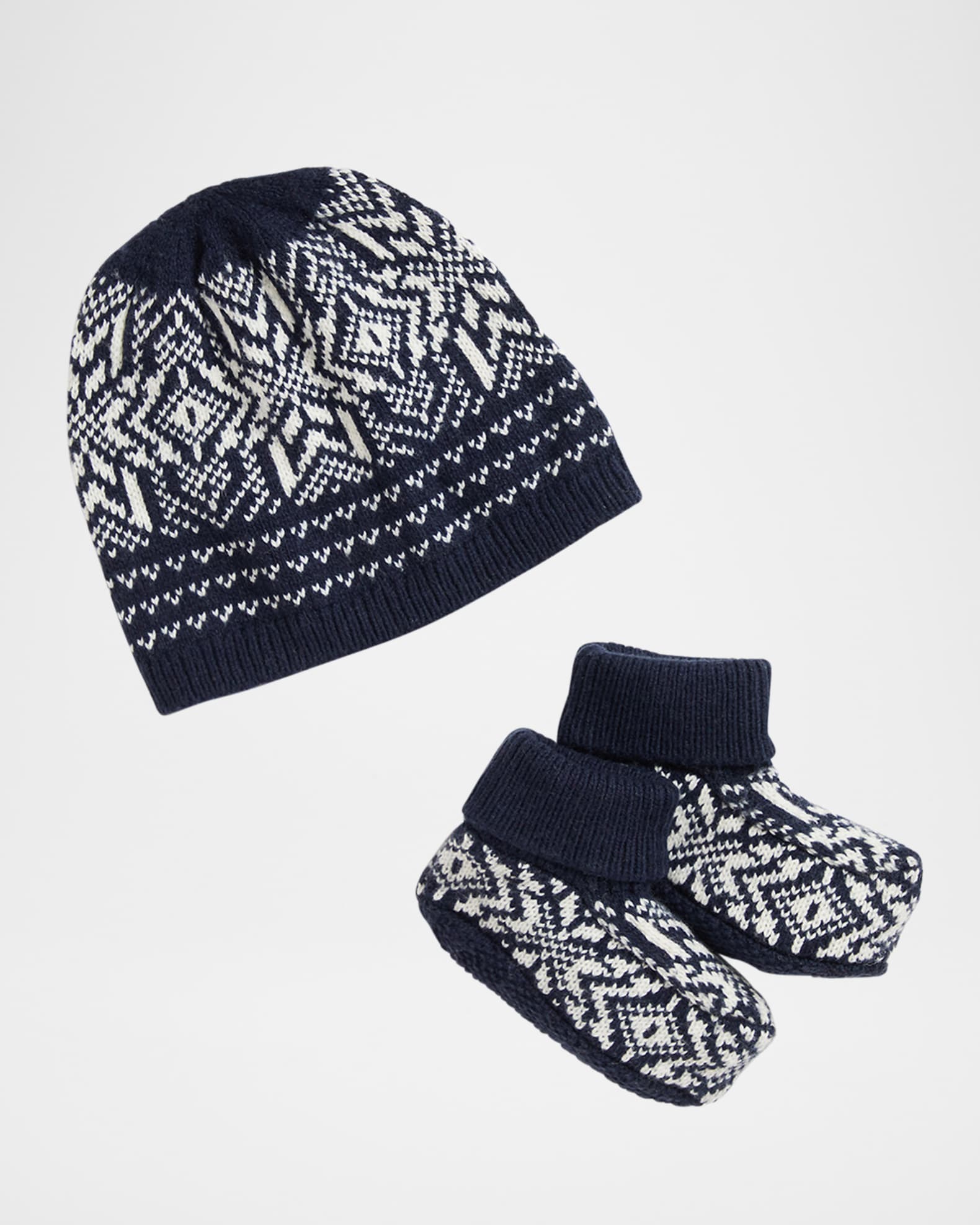 Boy's Snowflake Intarsia Beanie & Booties Set, Size Newborn-9M 0
