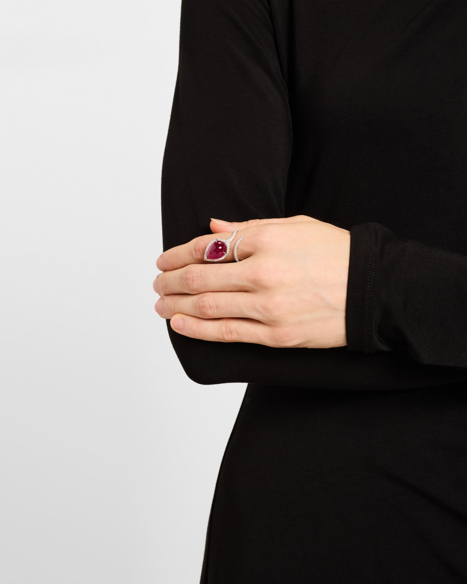 18K White Gold Ruby Cabochon and Diamond Snake Statement Ring, Size 7 1
