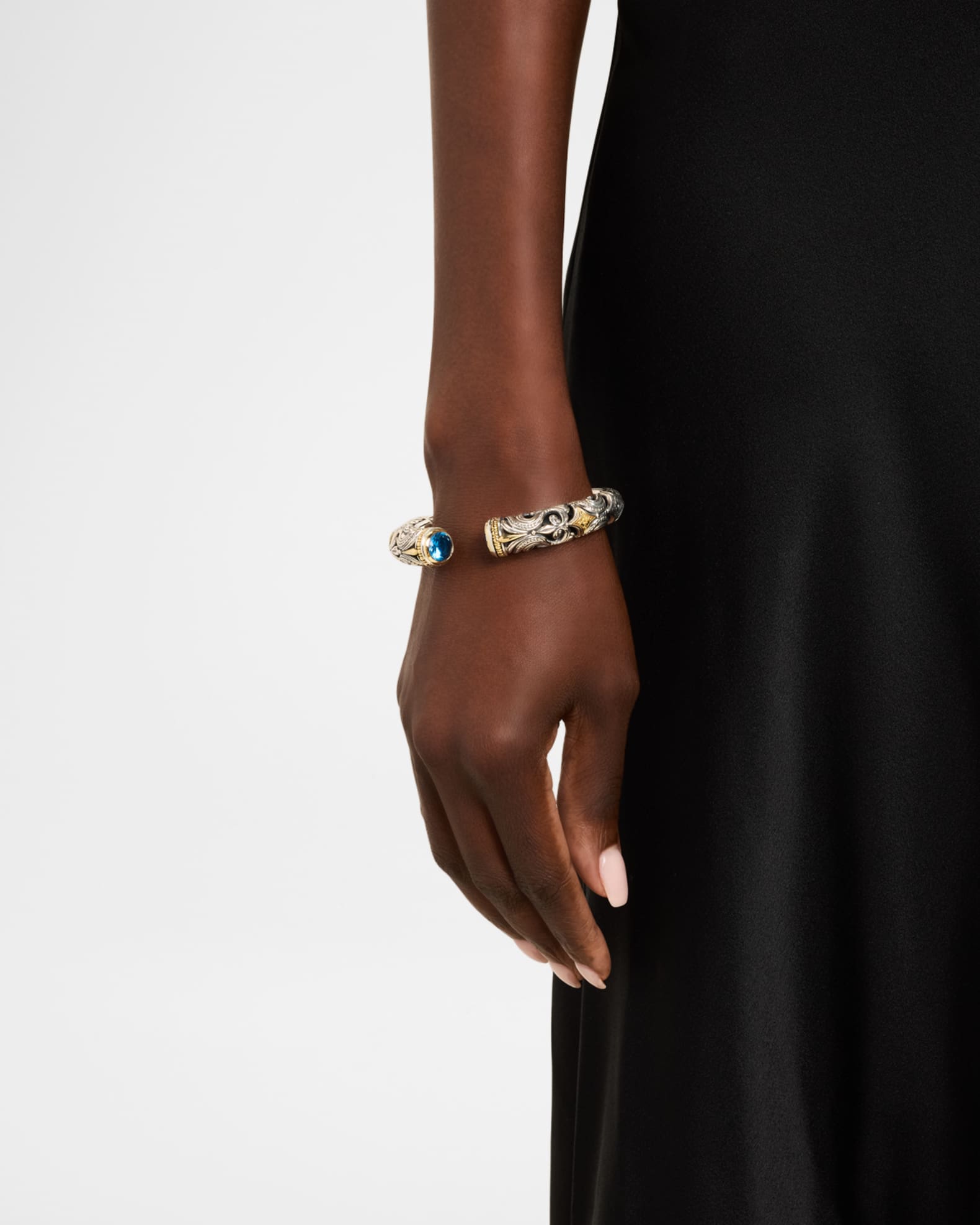 Karia Radiance Deep Blue Spinel Bracelet  1