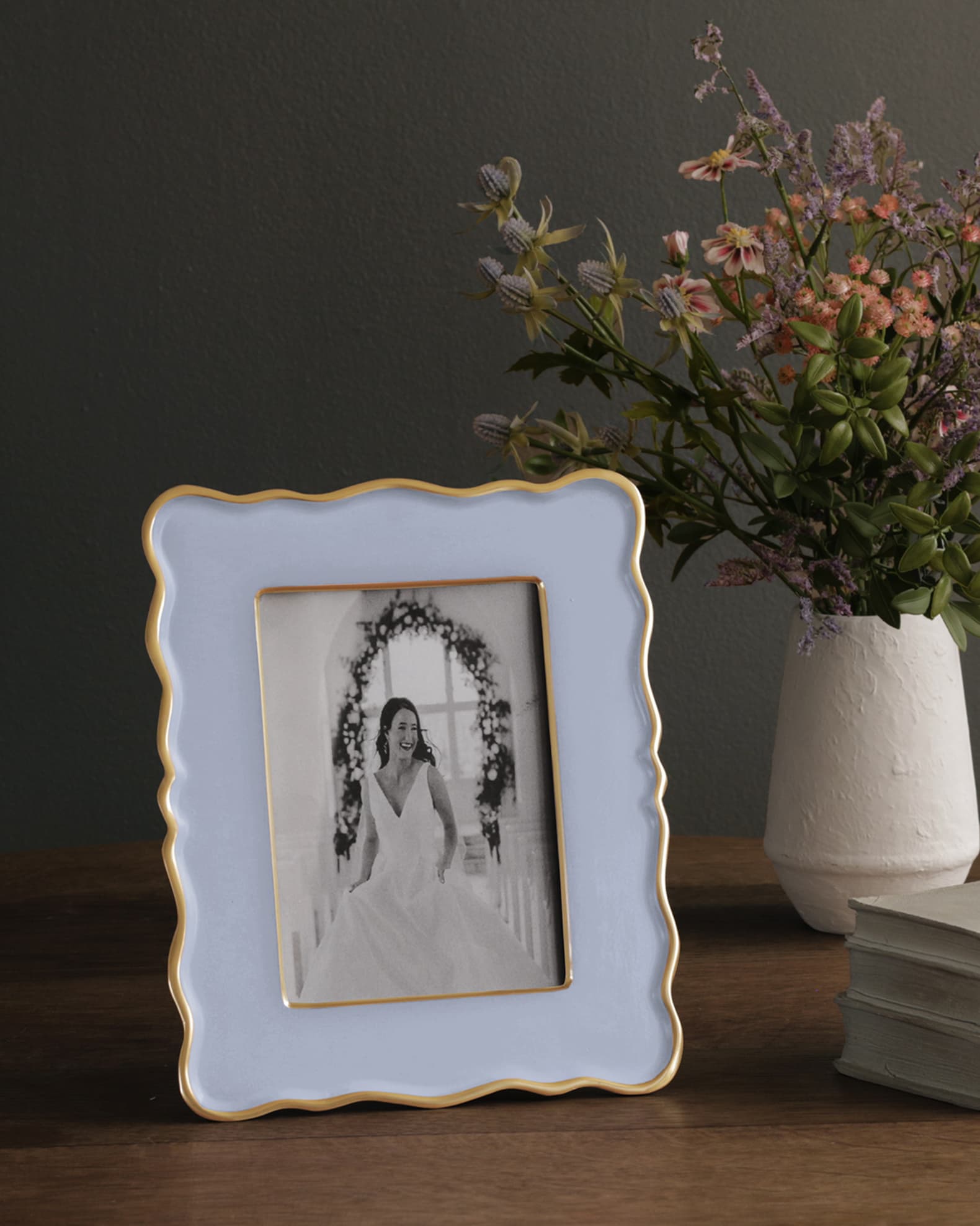 Encanto Rea Picture Frame, 5" x 7" 1