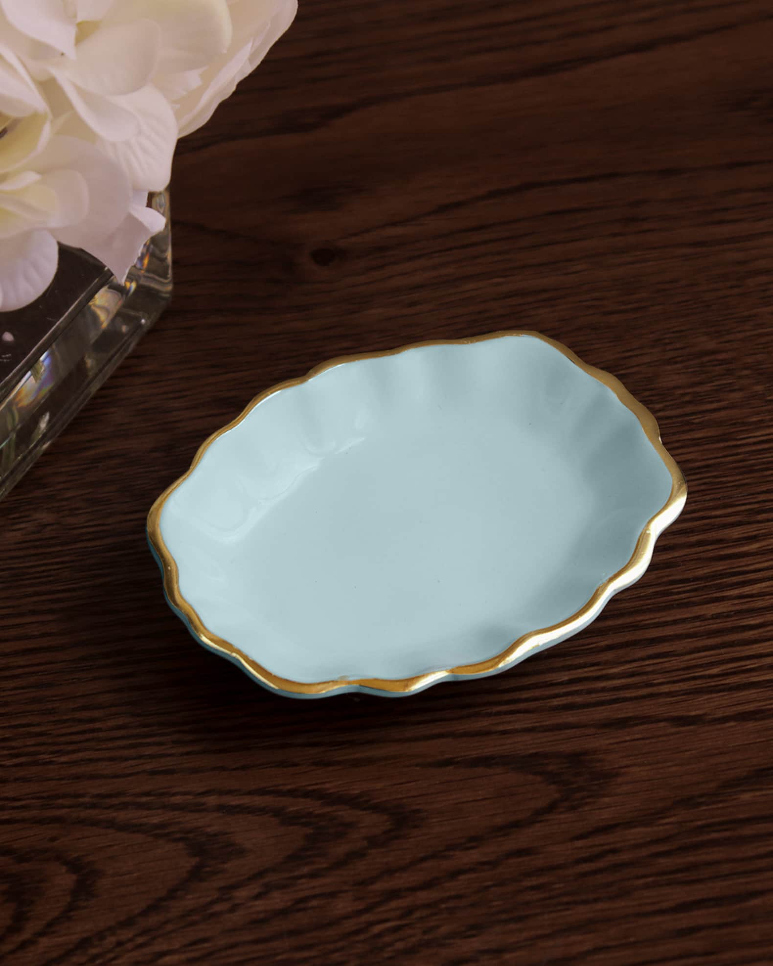 Encanto Ring Holder 1