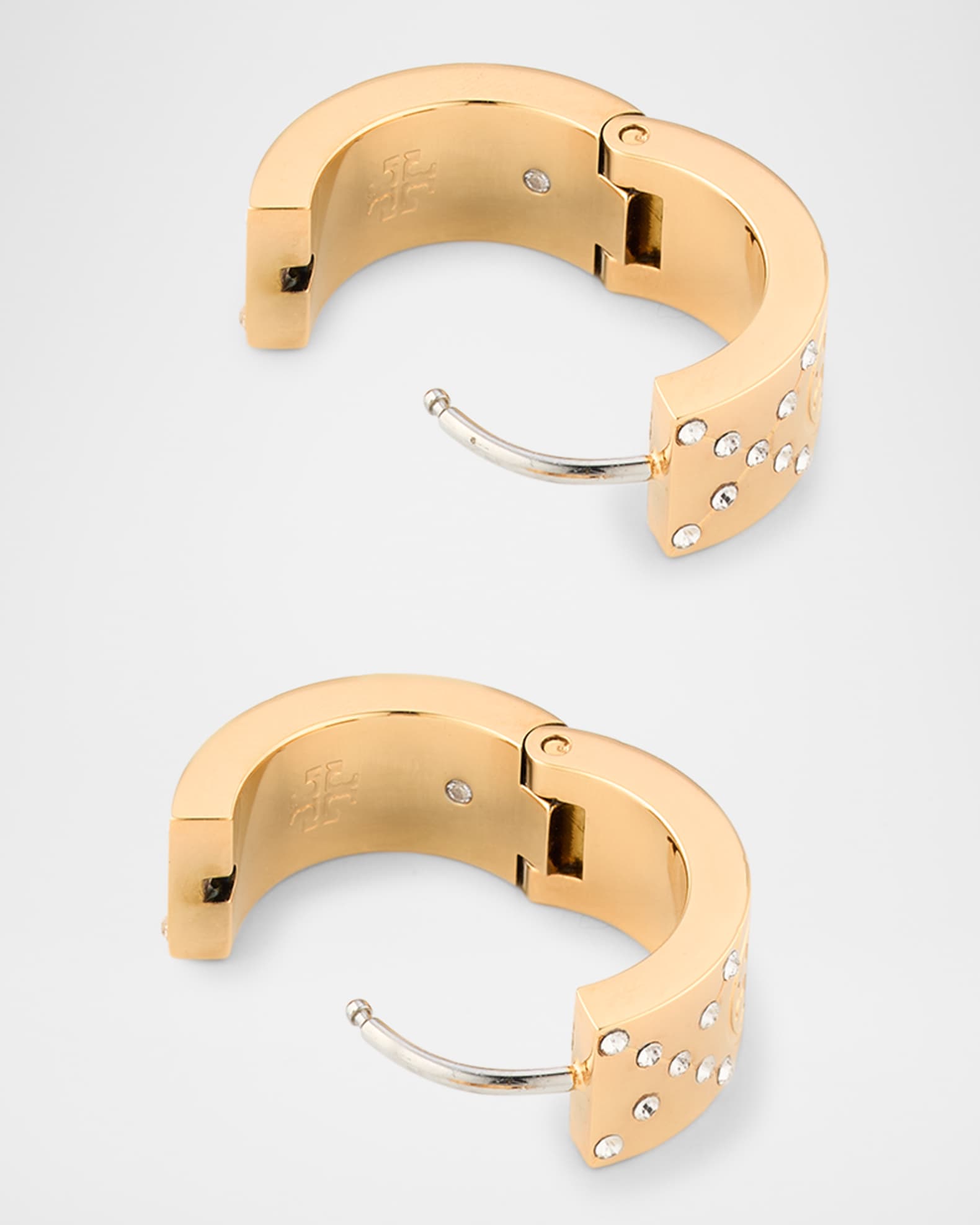 ピアス [ Tory Burch ] SMALL T MONOGRAM HOOP EARRING Small T Monogram Hoop Earring: Women's Designer Earrings