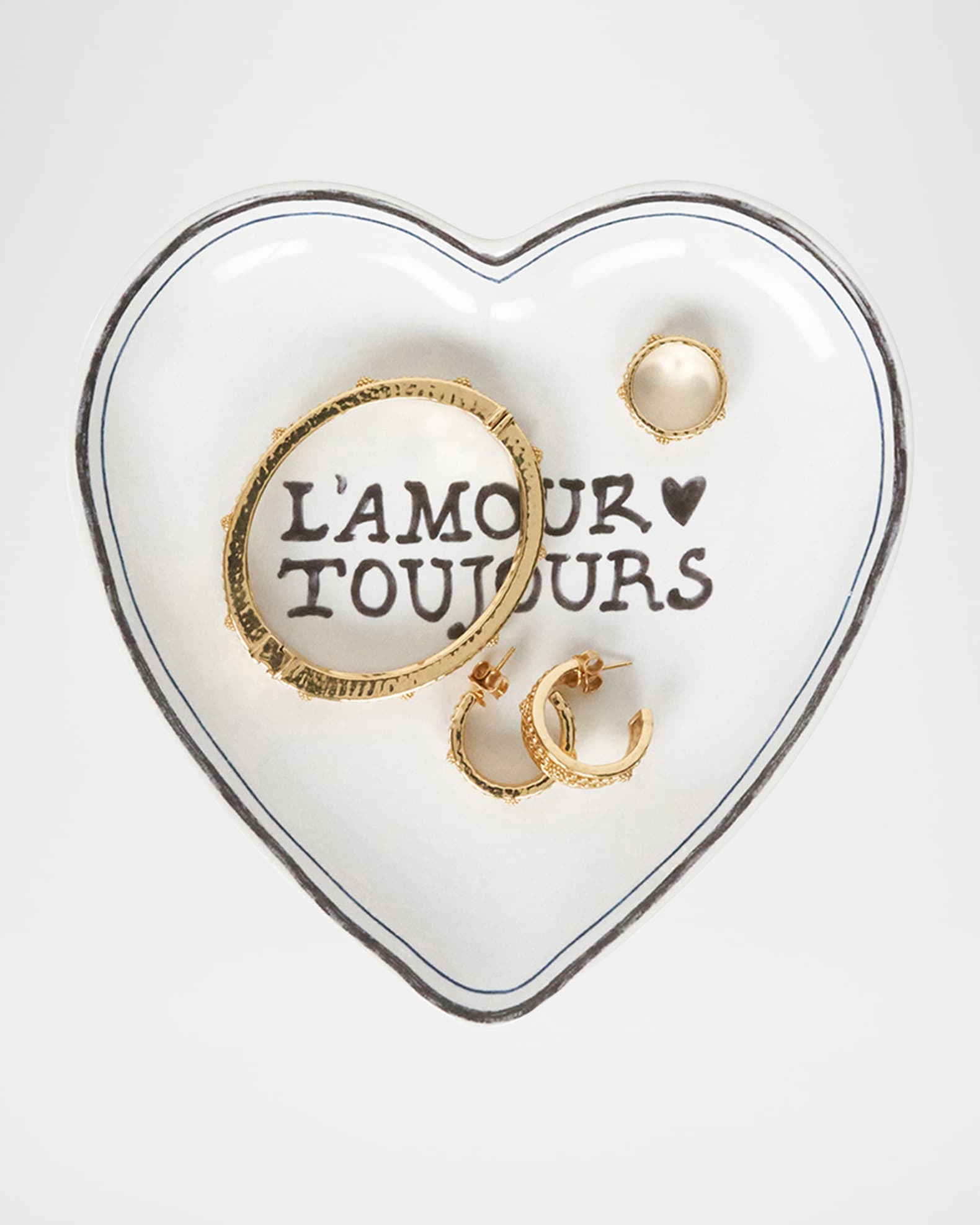 L'Amour Toujours 7" Heart Tray 1