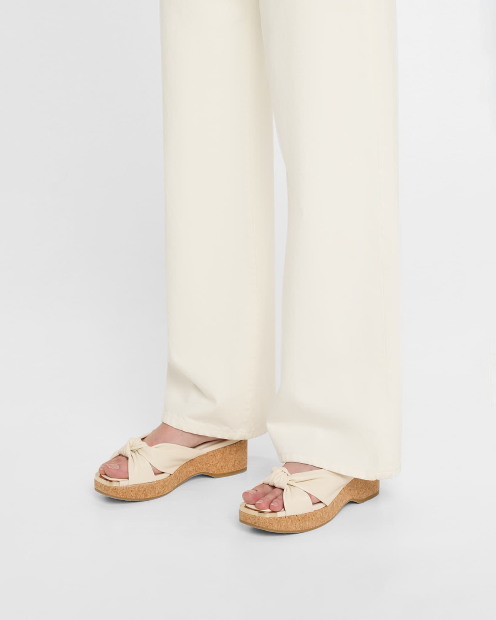 お待たせ! Wedge Crisscross Avenue Choo Jimmy Slide Marcus Neiman | Sandals 靴