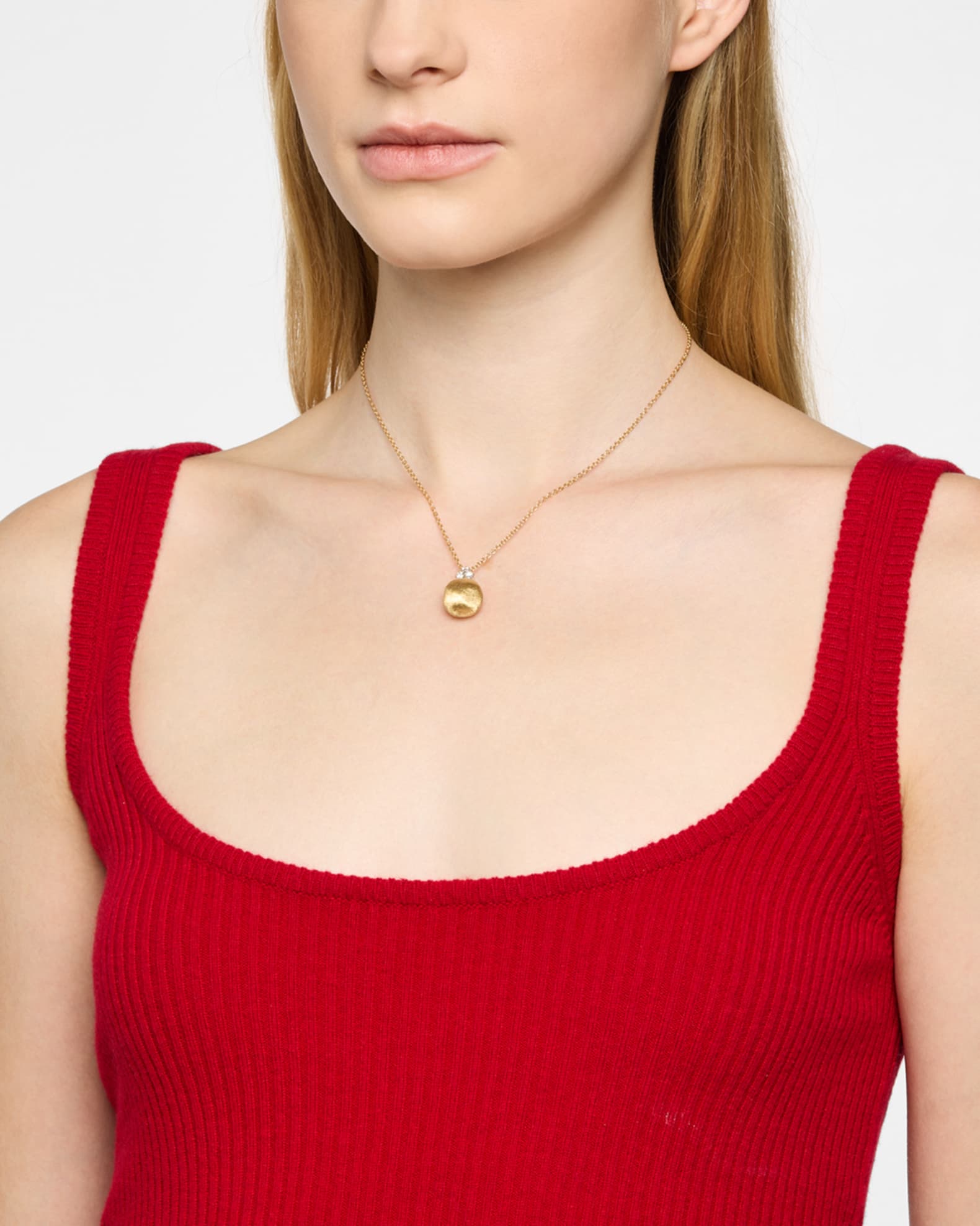 18K Yellow Gold Pendant Necklace with Diamonds 1