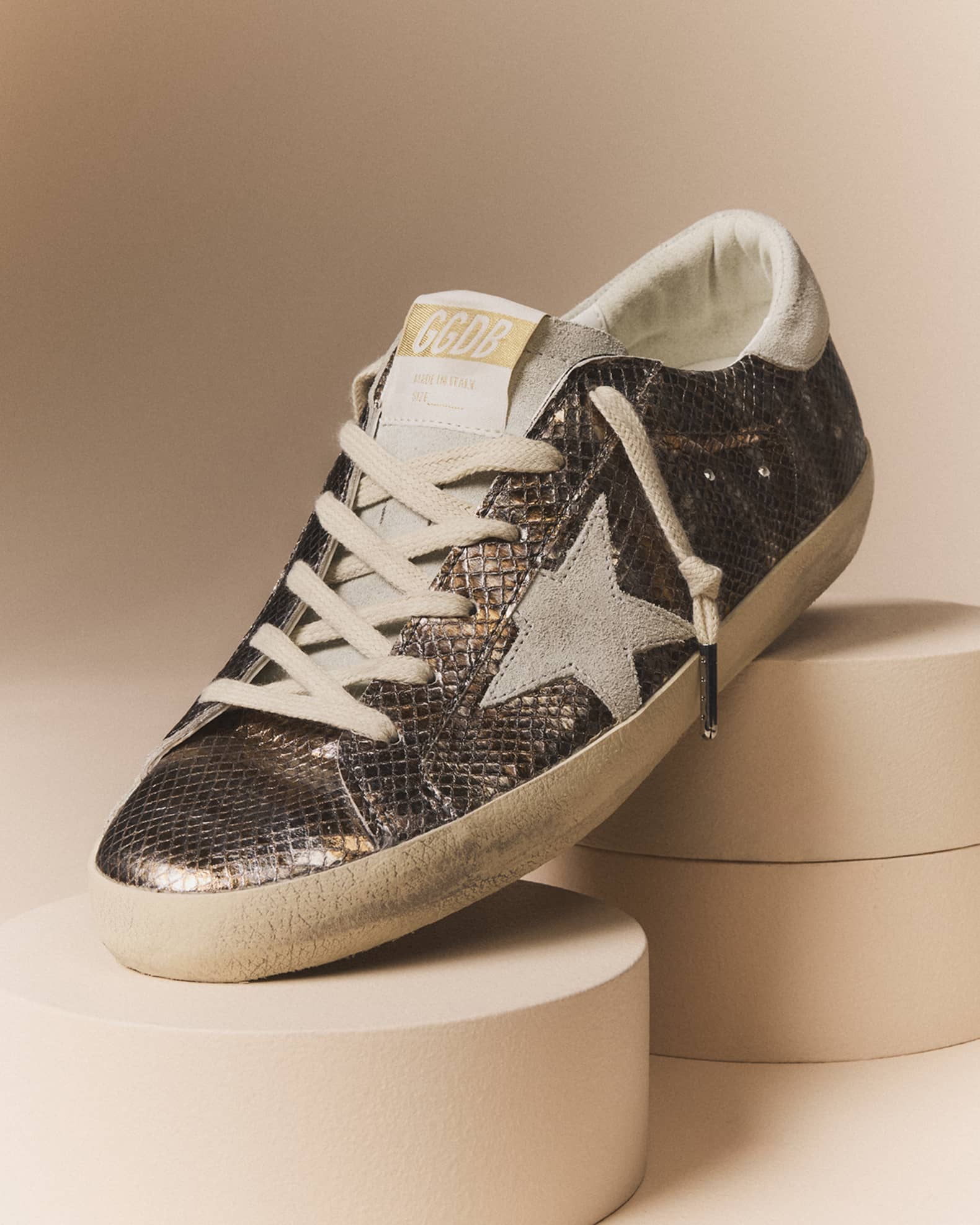 【GOLDEN 】Superstar Lettering Effect Sneakers Men's Super-Star with gold sparkle foxing and lettering