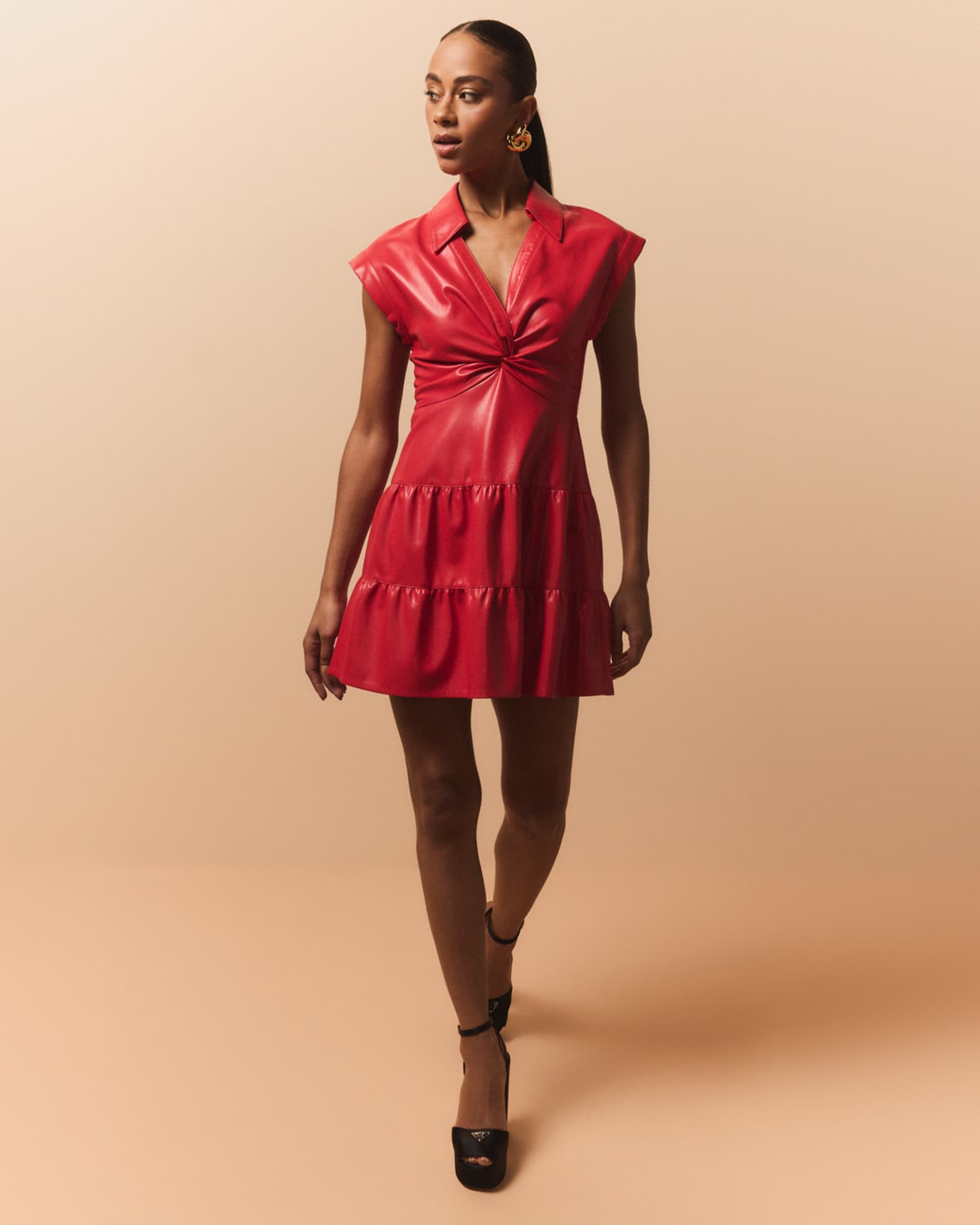 Alice+Olivia■Mila Faux Leather Dress■ドレス Alice + Olivia Mila Twist Front Faux Leather Dress | Nordstrom