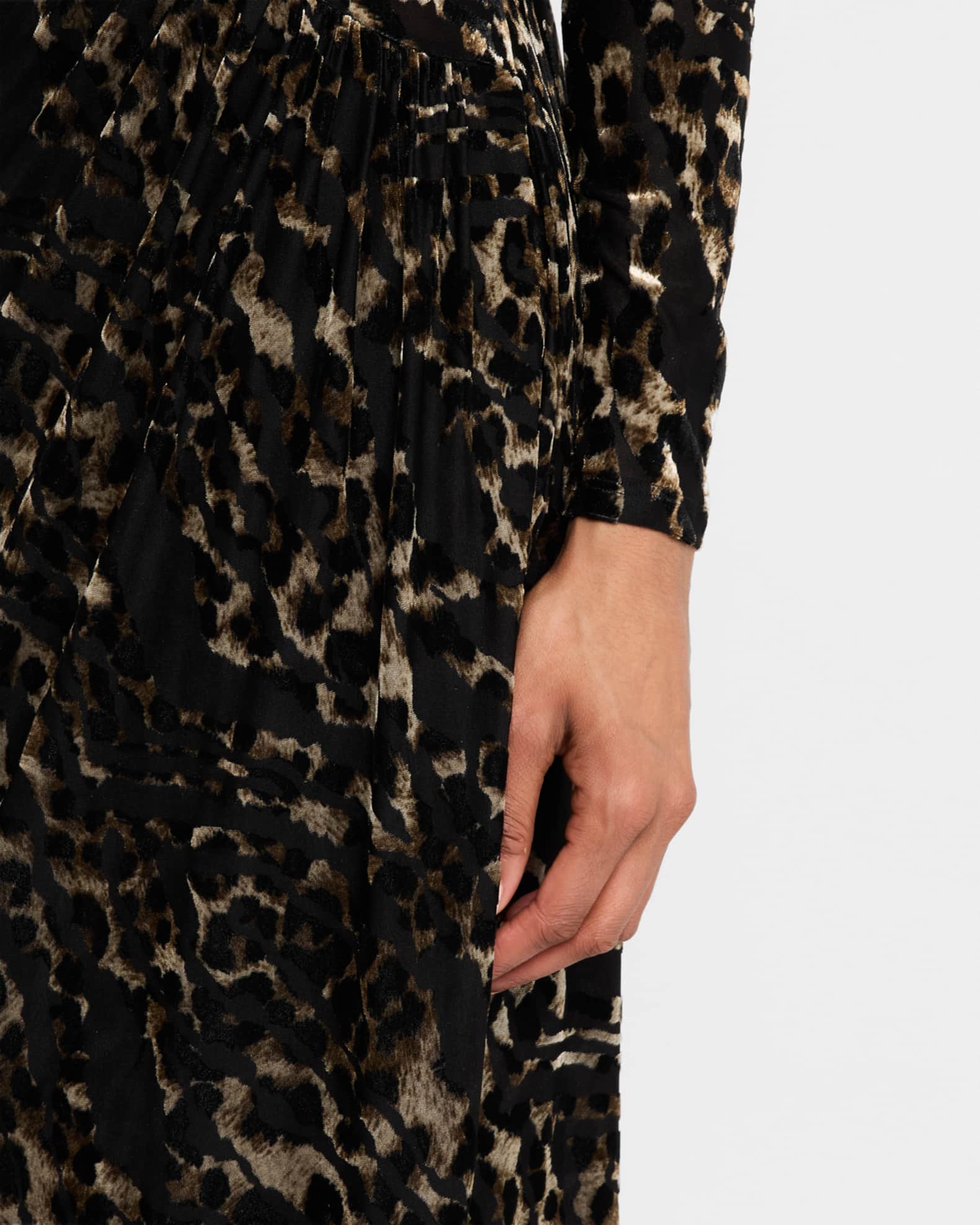 Eveline Leopard Mock Neck Midi Dress