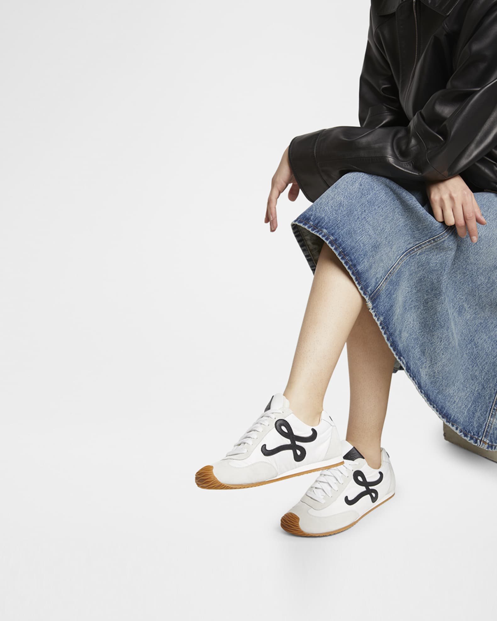 Flow Retro Runner Sneakers