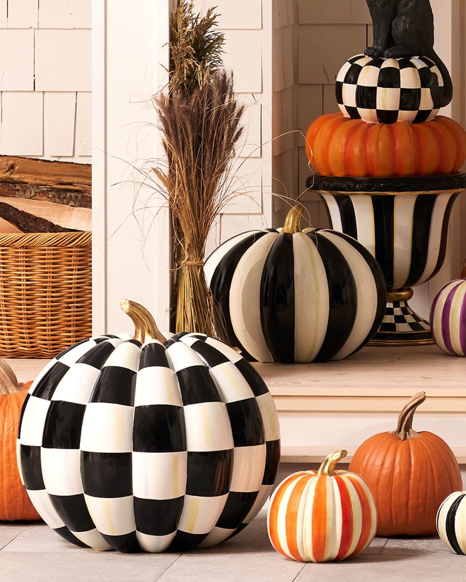 Courtly Stripe Outdoor Pumpkin 1