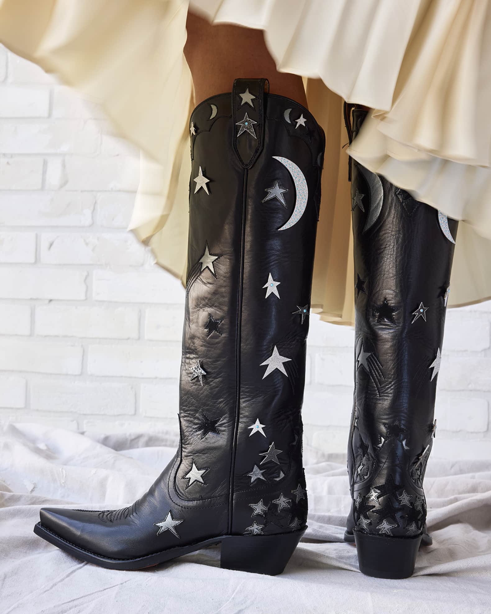 Neiman marcus cowboy boots store