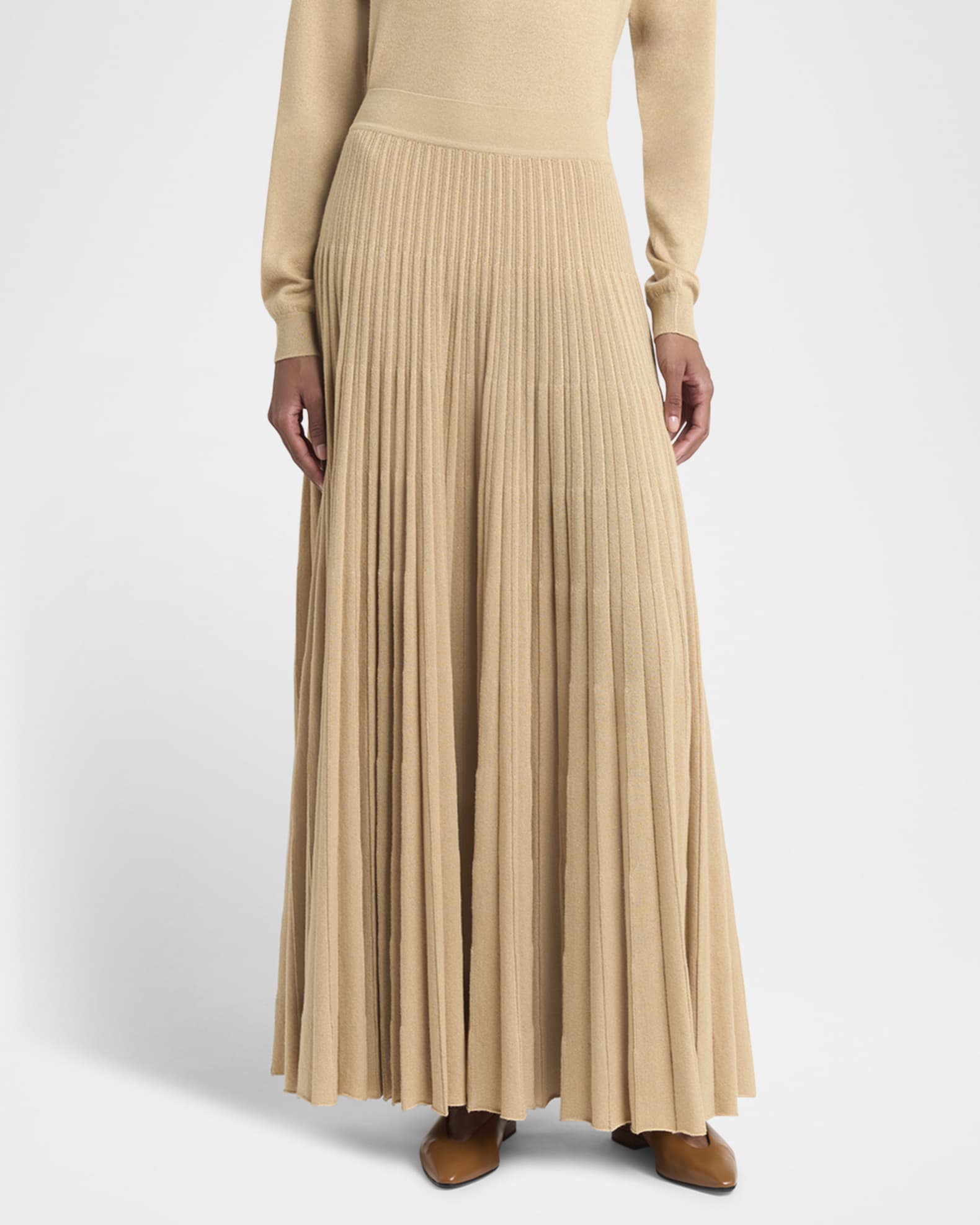 Loro Piana Luciole Pleated Knit Cashmere-Blend Maxi Skirt | Neiman  