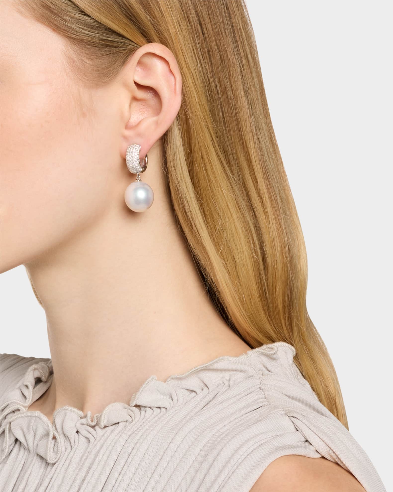 18K White Gold South Sea Pearl Earrings with Diamonds 1