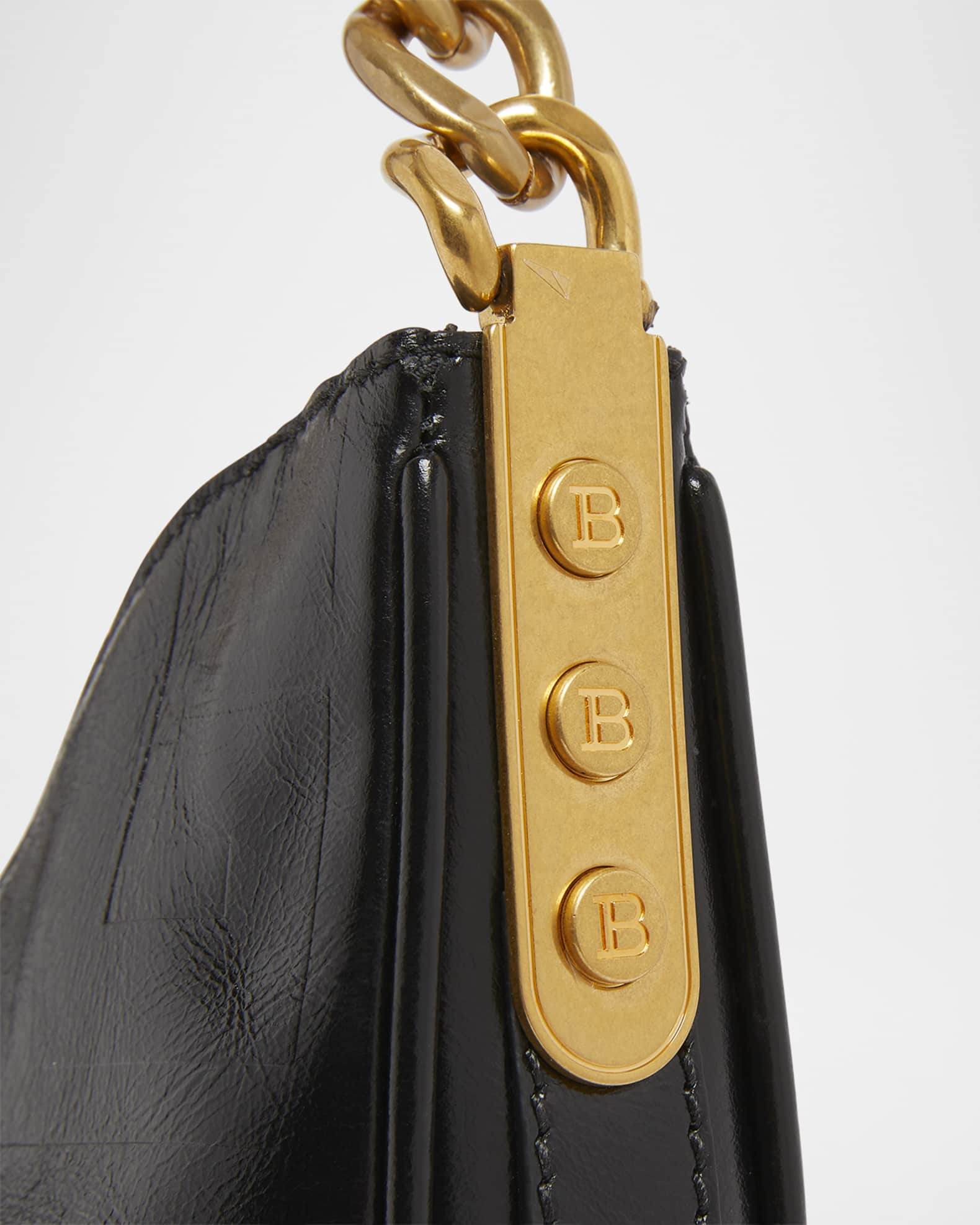 BALMAIN 1945 モノクラム ミティアム ショルタハック 【関税込】 Balmain 1945 Moon Shoulder Bag in PB Embossed Crinkle