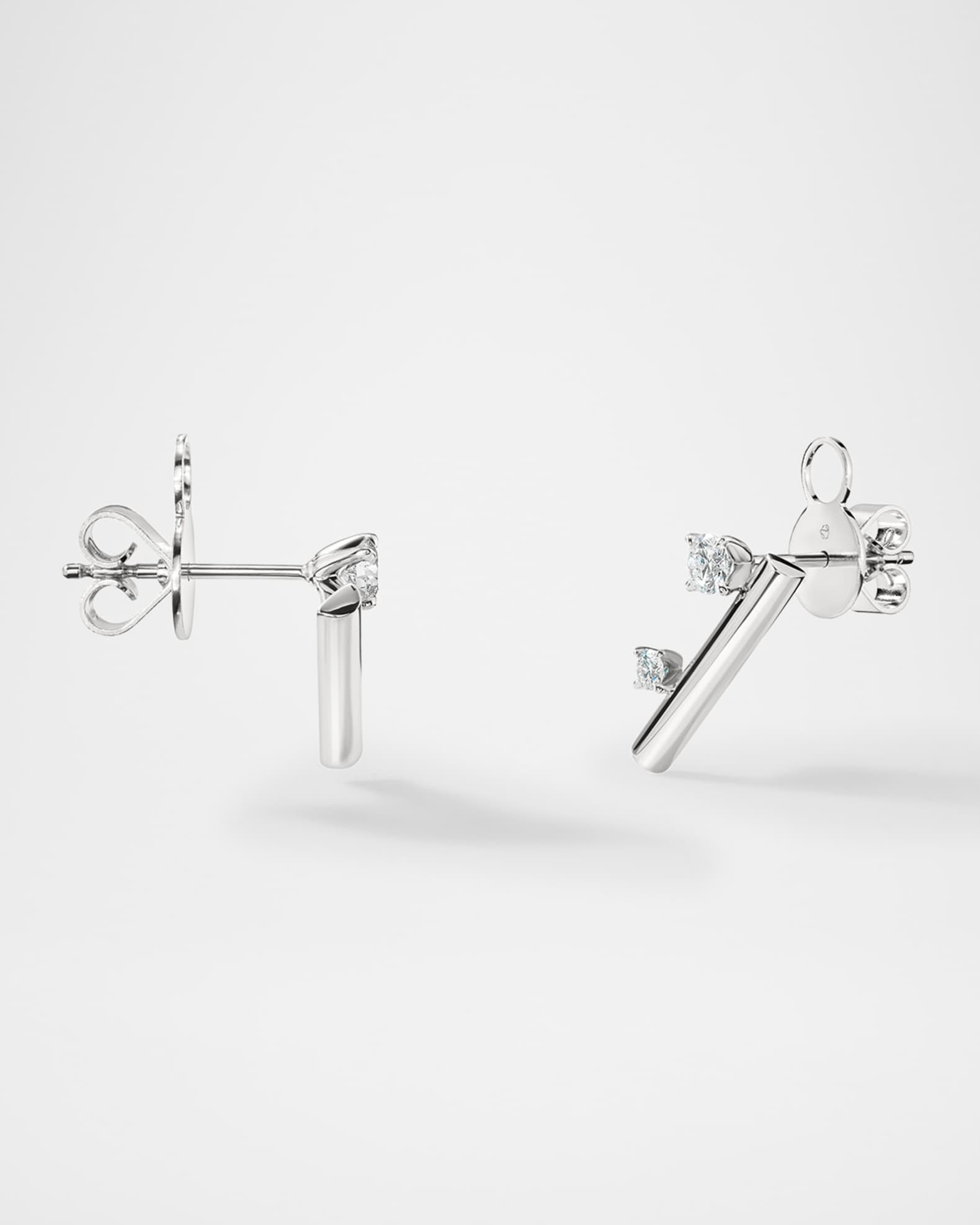 Hearts on Fire 18K White Gold Barre Floating Diamond Climber