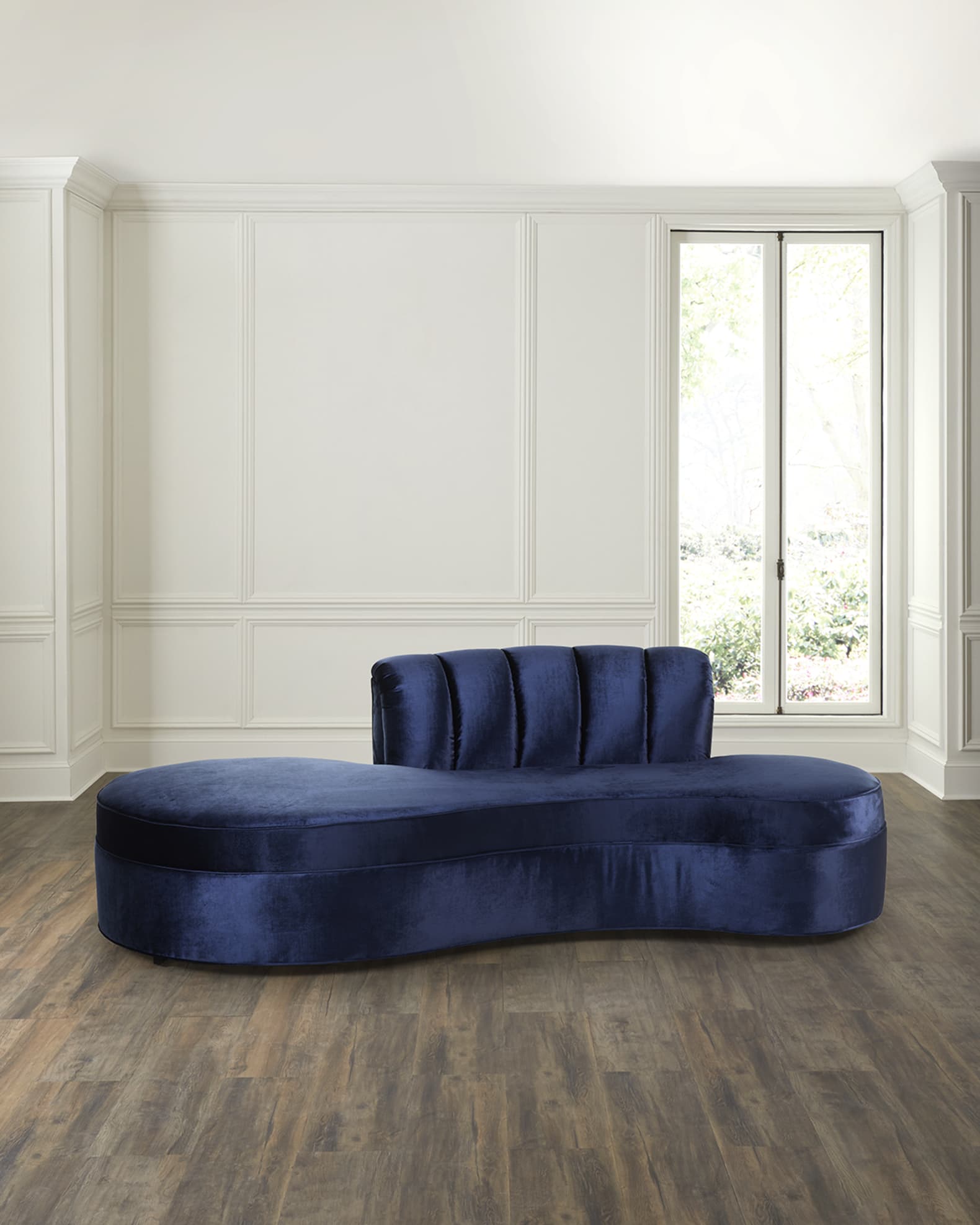 Layla Petite Velvet Sofa, 90" 0
