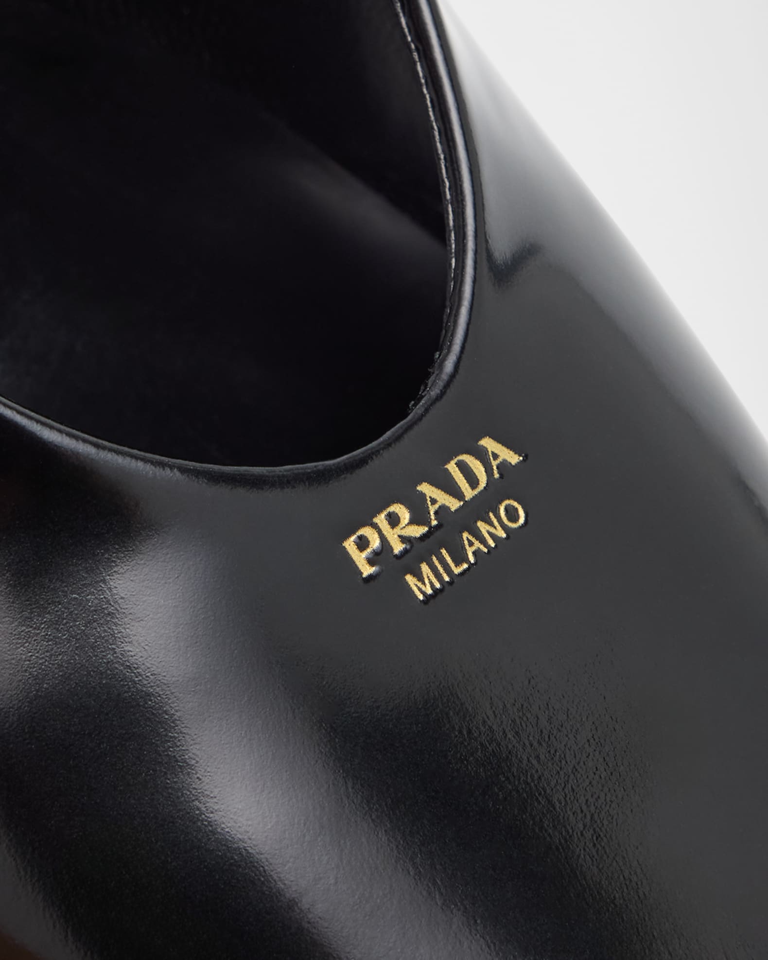 Modellerie Leather Slingback Pumps