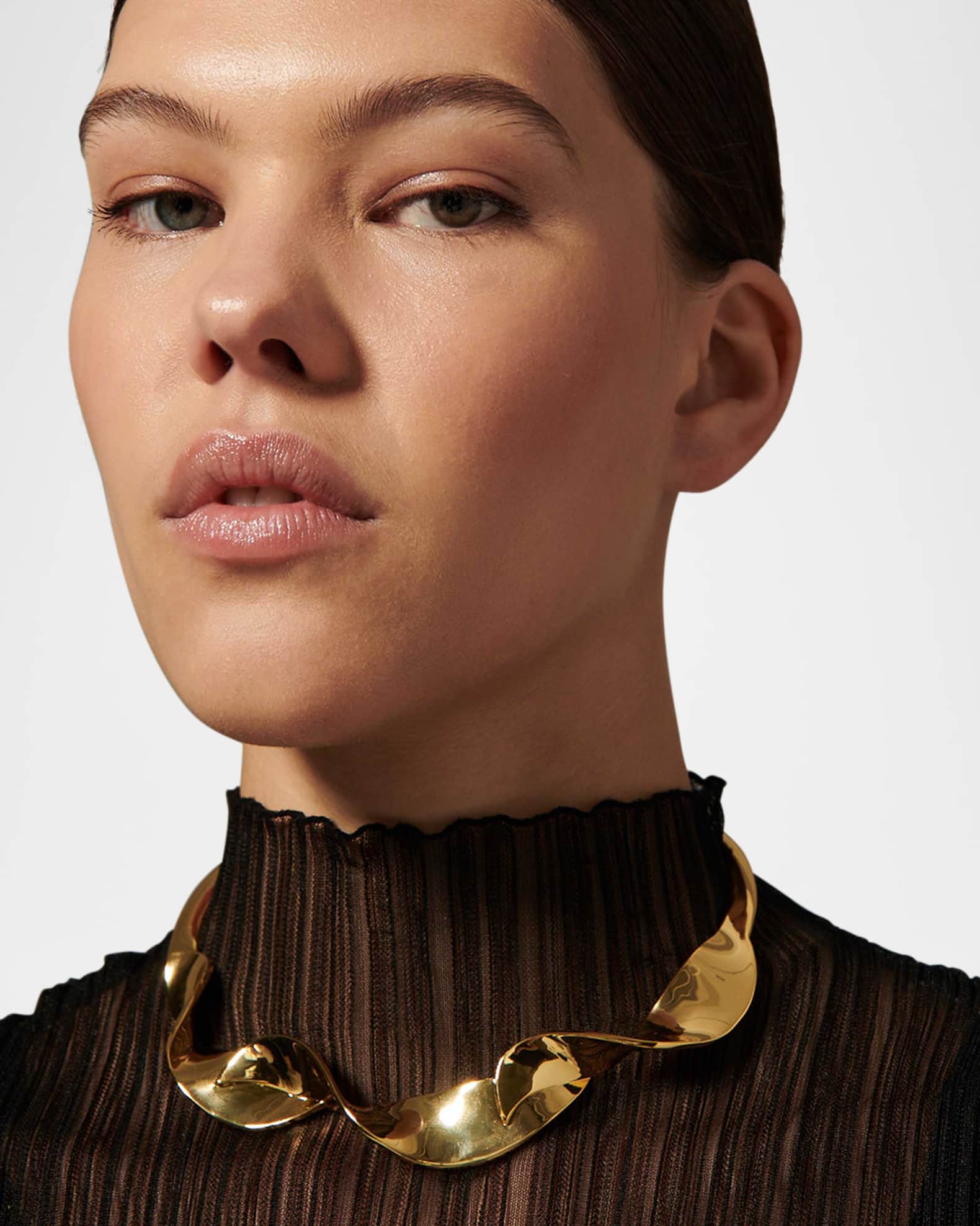 Livy Collar Necklace 1