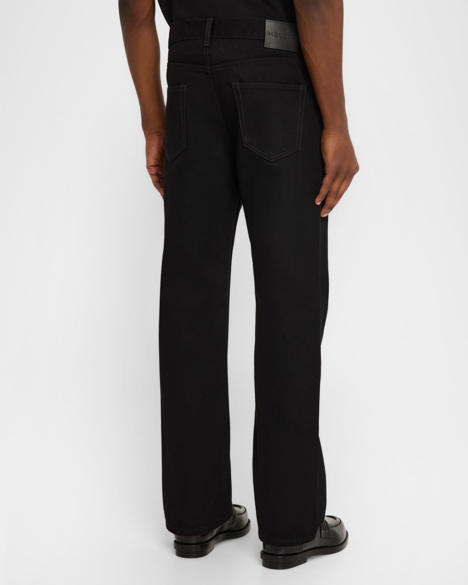 Men's Straight-Leg Jeans
