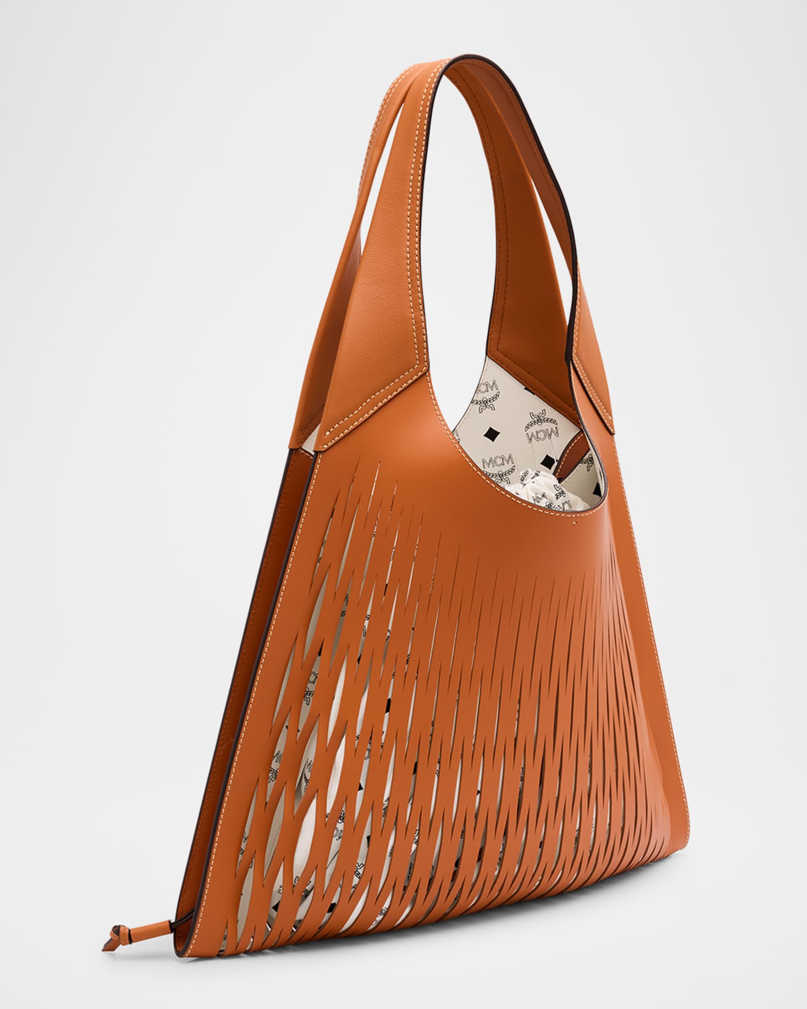 トートバッグ MCM Printed Canvas Xl Aren Shopping Bag MCM Aren XL Visetos Monogram Shopper Tote Bag | Neiman Marcus