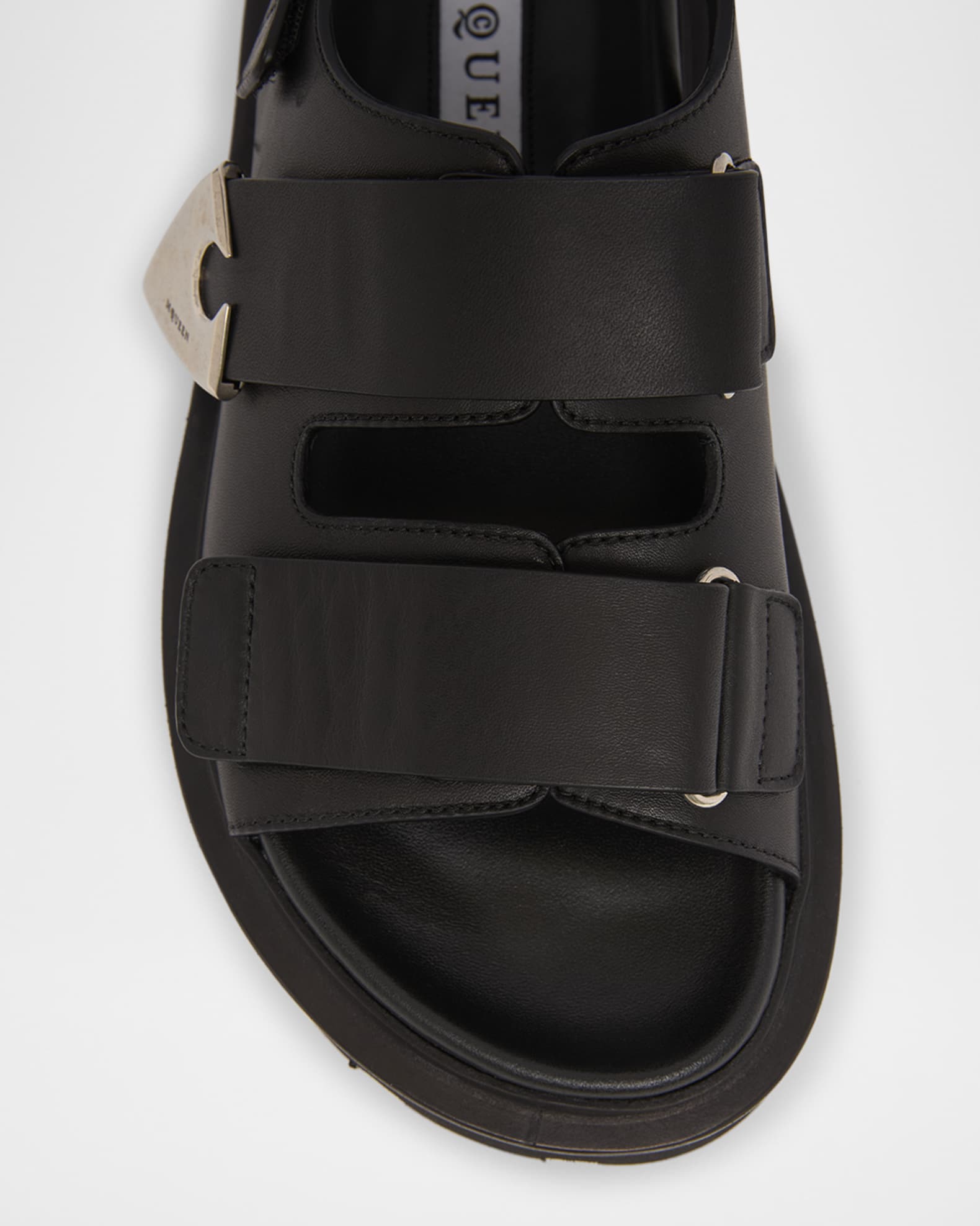 サンダル・ミュール alexander mcqueen Strap leather sandals (780741WIEX0 1000) alexander mcqueen Strap leather sandals (780741WIEX0 1000