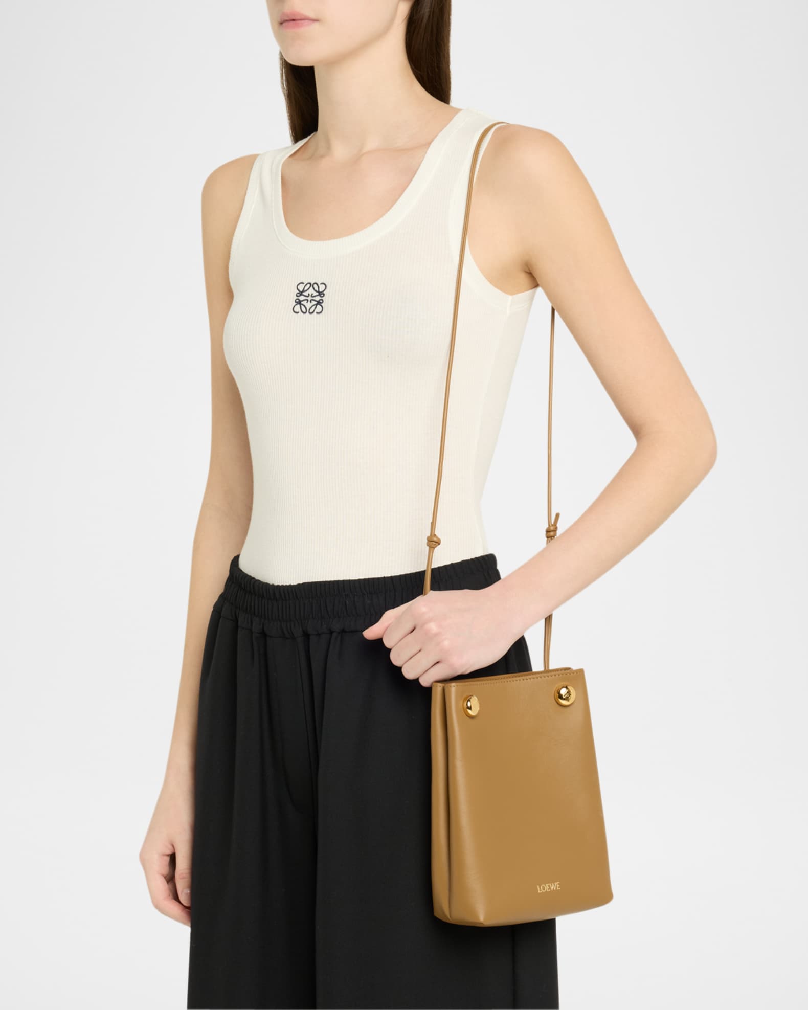 Pebble Pouch Bucket Bag in Calf Leather 1
