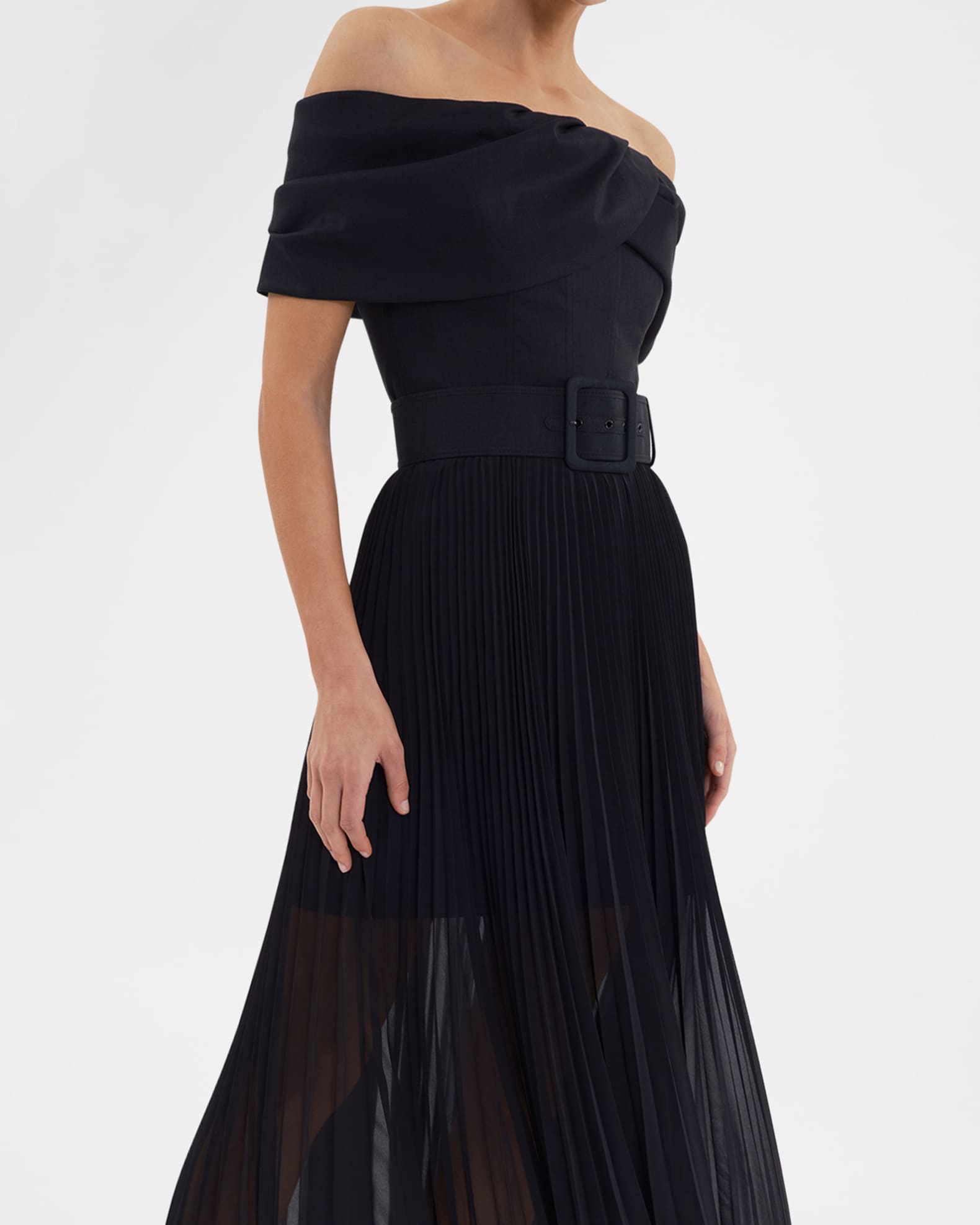 Off shoulder pleated midi dress discount