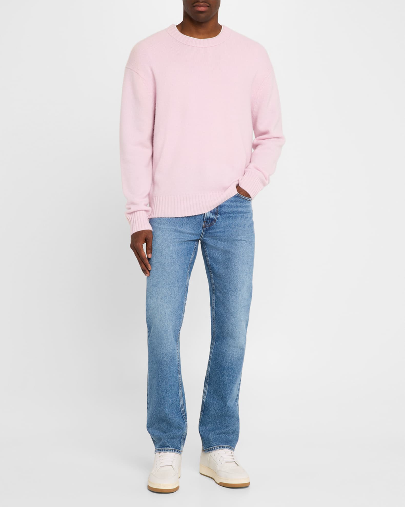Men's Modern Straight-Leg Jeans 1