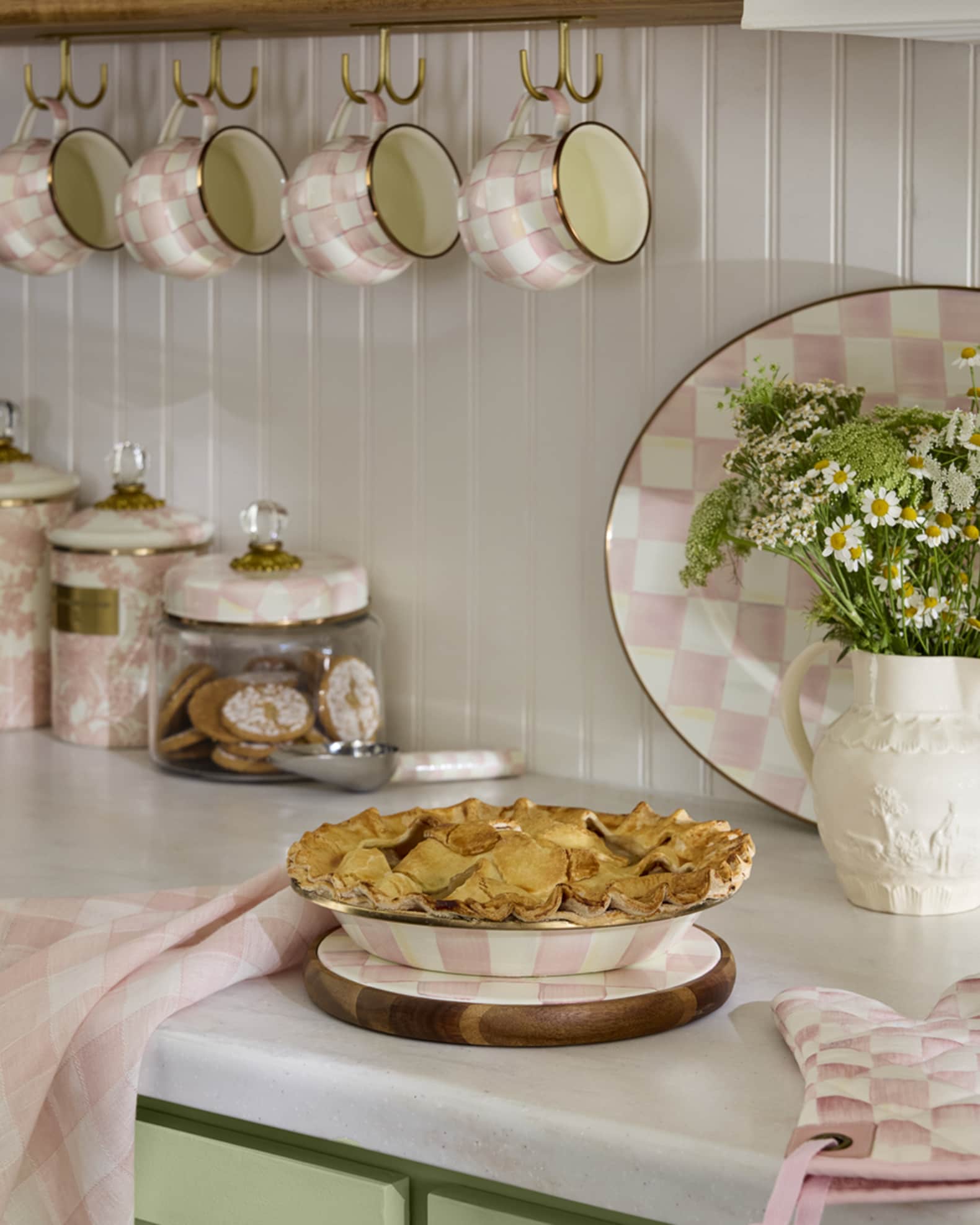 Rosy Check Medium Oval Platter 1