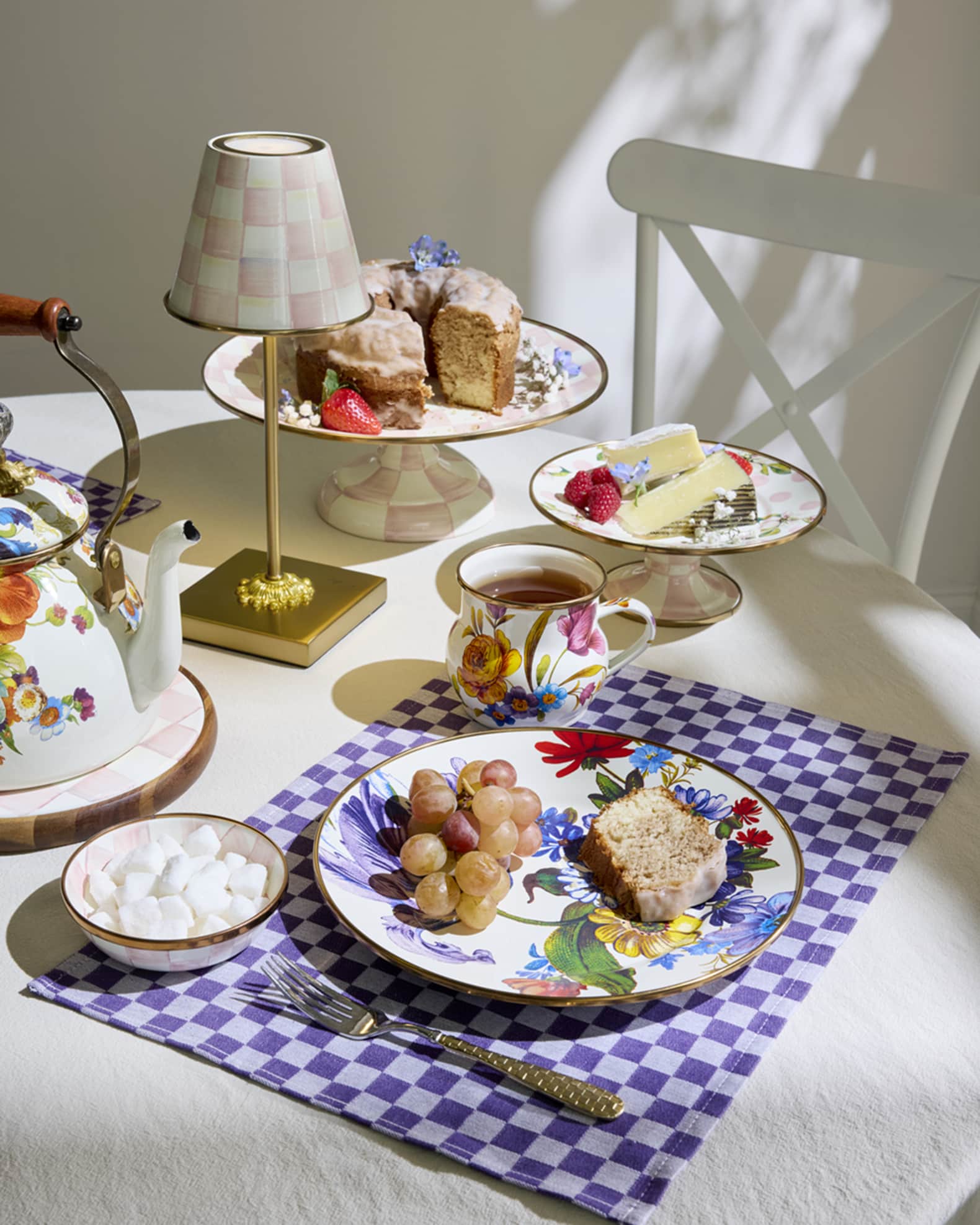Rosy Check Small Pedestal Platter 1