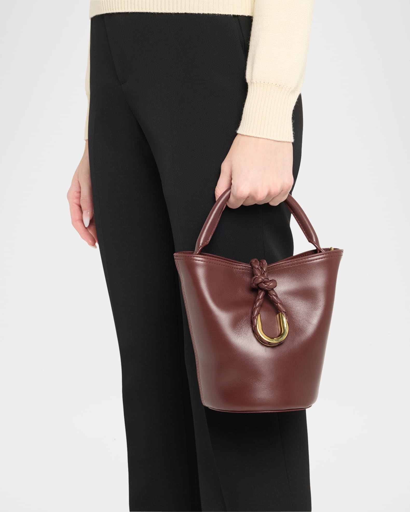 ショルダーバッグ・ポシェット BOTTEGA VENETA DARK BROWN SMALL LIBERTA CROSSBODY BAG Bottega Veneta Liberta Small leather crossbody bag Bottega