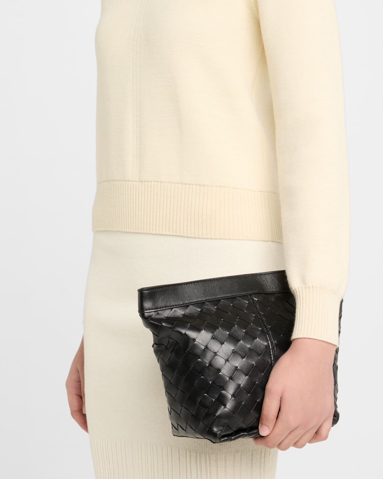 Pouch Bag 1
