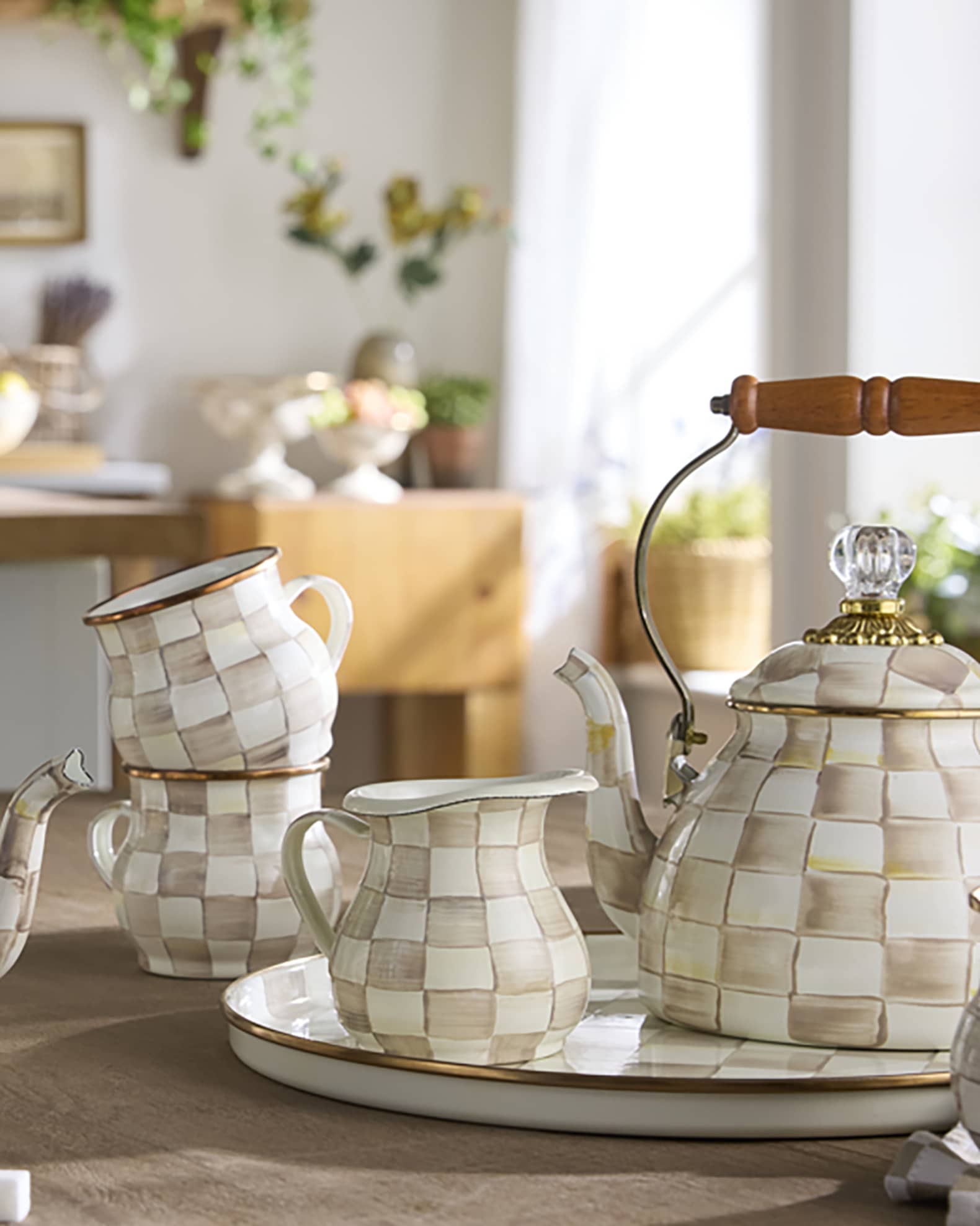 Mocha Check Creamer 1