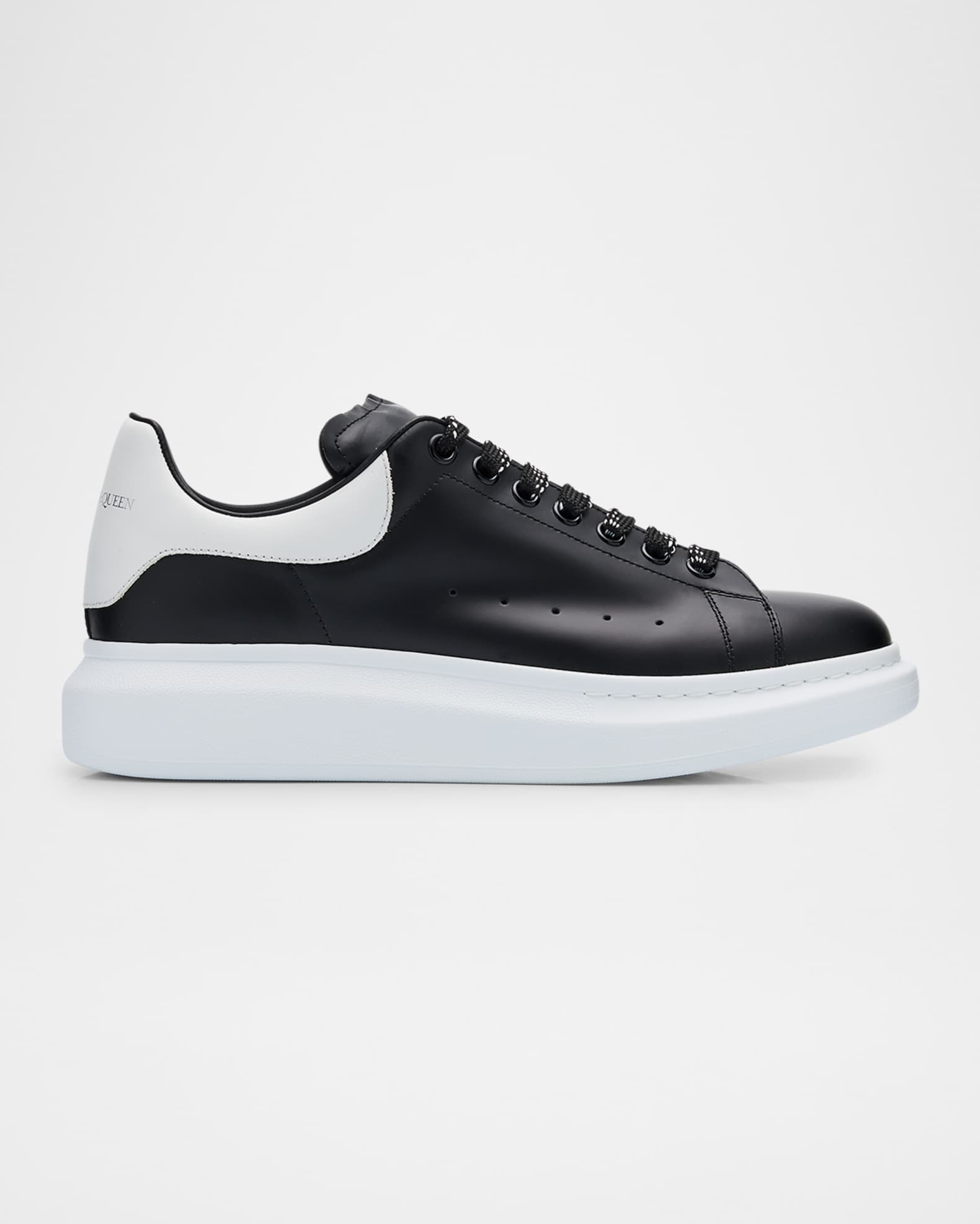 スニーカー LARRY LEATHER LOW-TOP SNEAKERS McQueen Men's Larry Leather Oversized Low-Top Sneakers