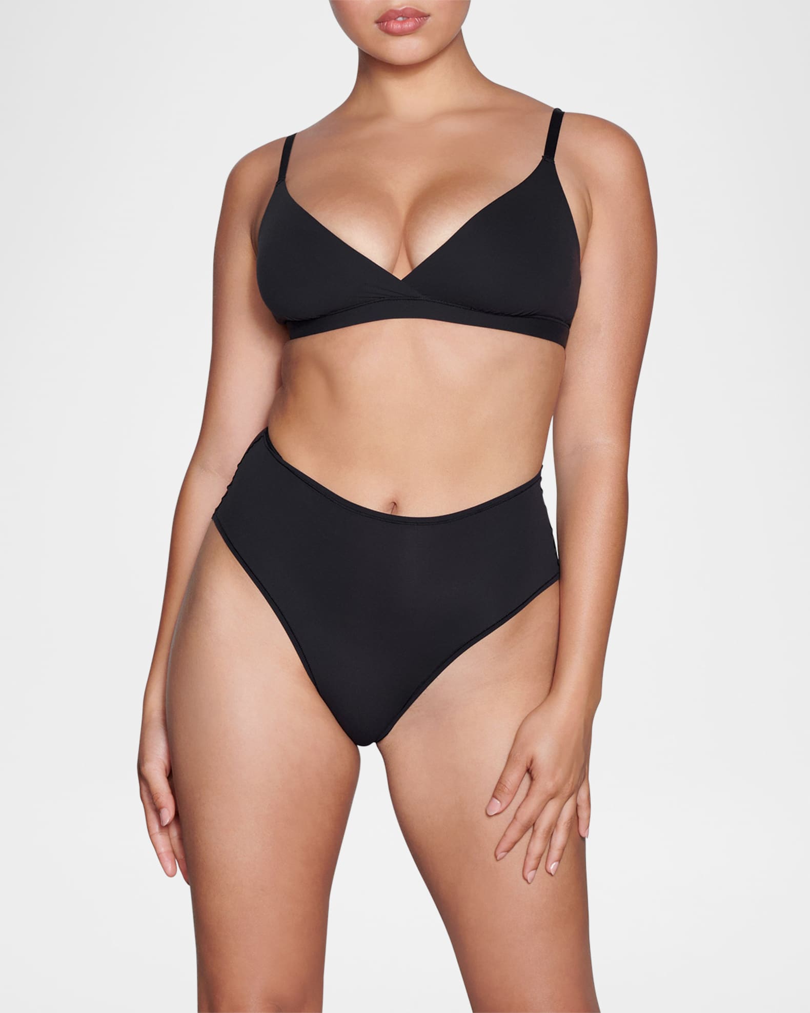 Fits Everybody Crossover Bralette 1