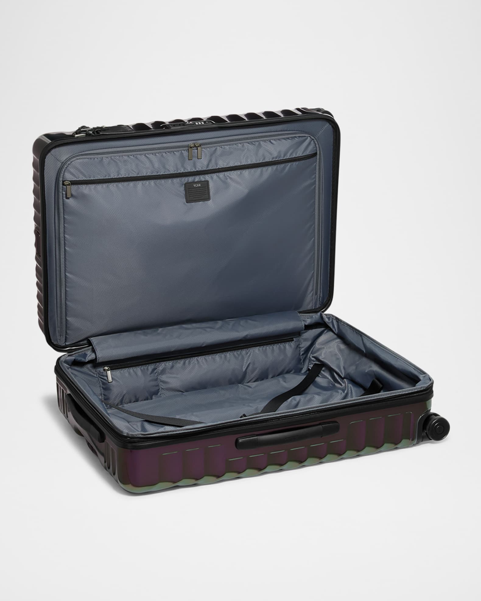 19 Degree Extended Trip Expandable Checked Luggage 1