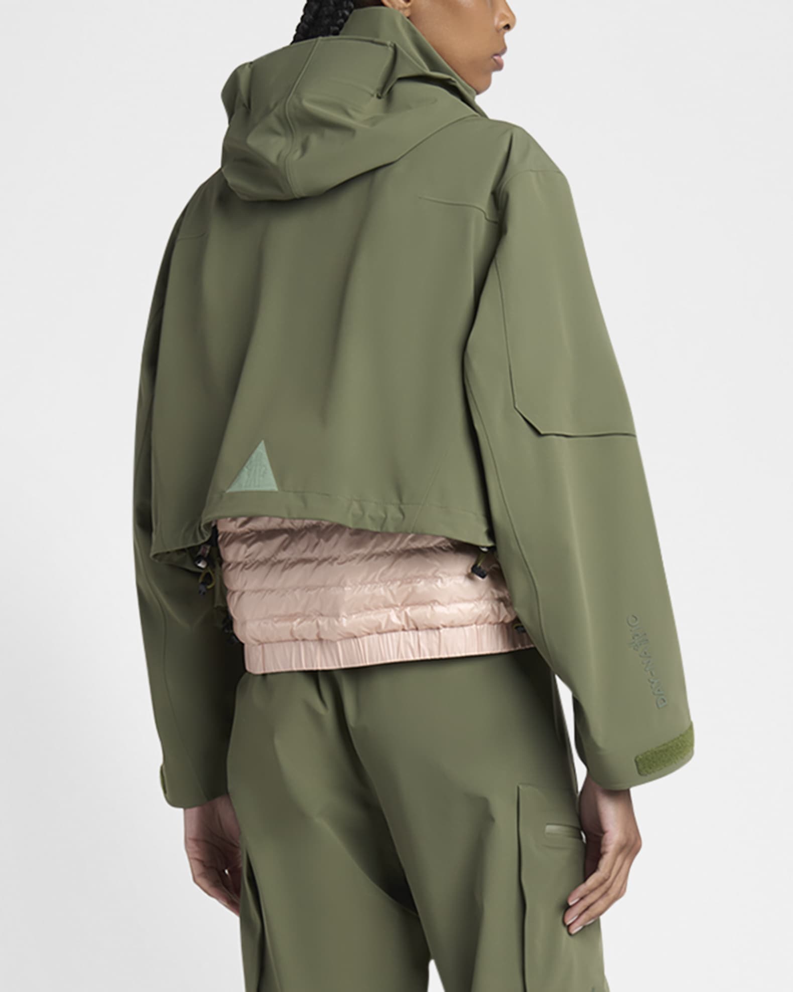 Moncler Grenoble レインコートKibiraジャケット ★関税込 Moncler Grenoble レインコートKibiraジャケット ☆関税込