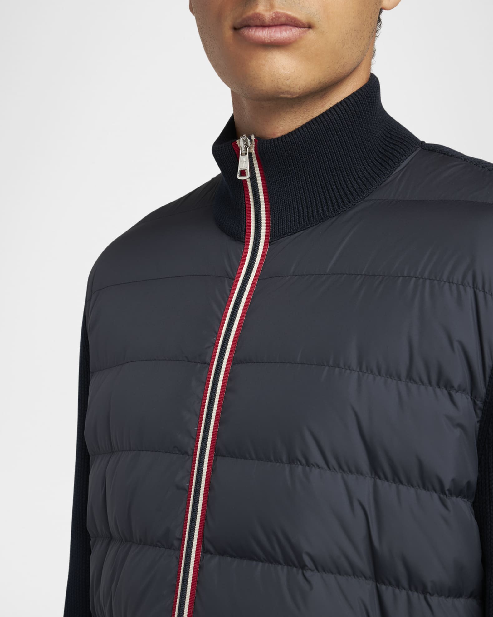 MONCLER｜DOWN JACKETS (1A00072 53132 51T) Black Gardy Hooded Short Down Jacket - Short Down Jackets