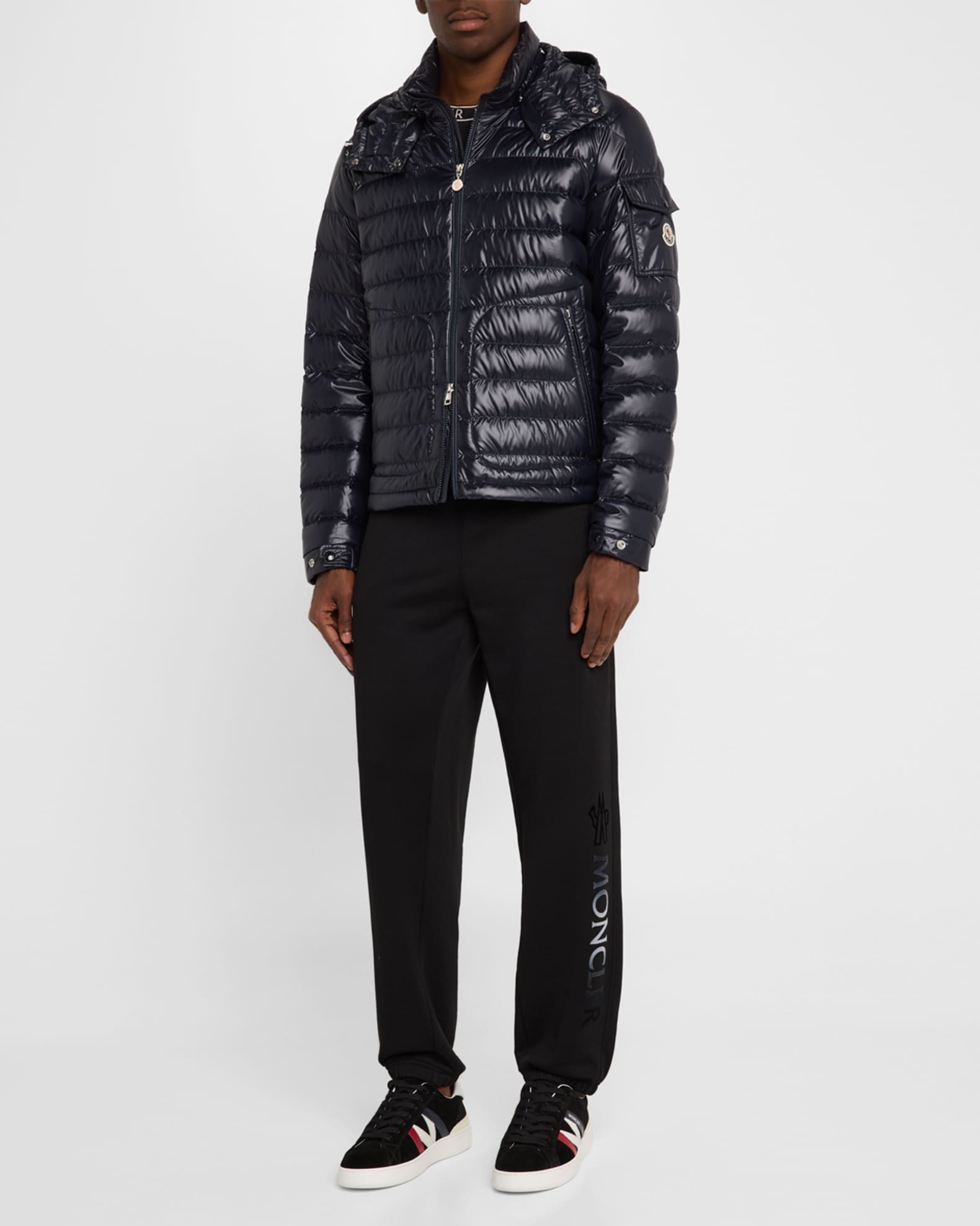 サイズ5■新品■モンクレールLAUROSライトダウンジャケット メンズ 楽天市場】モンクレール MONCLER ダウンジャケット LAUROS 1A00020
