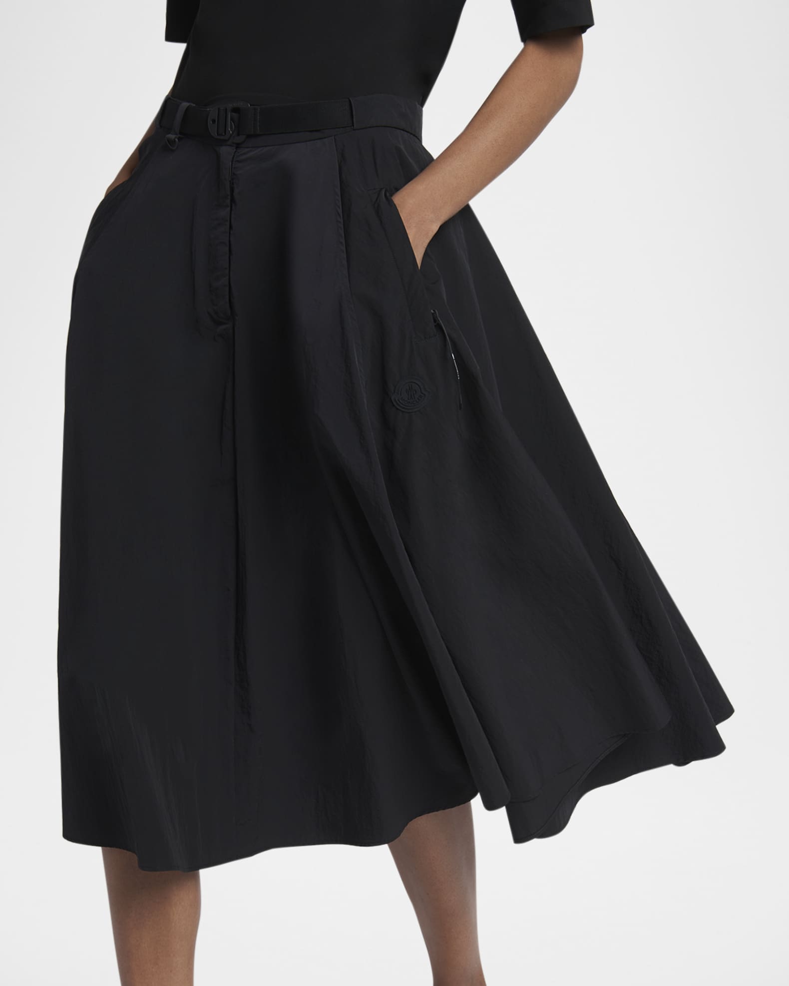 スカート MONCLER BLACK SKIRT 23969319_54057003_600.jpg
