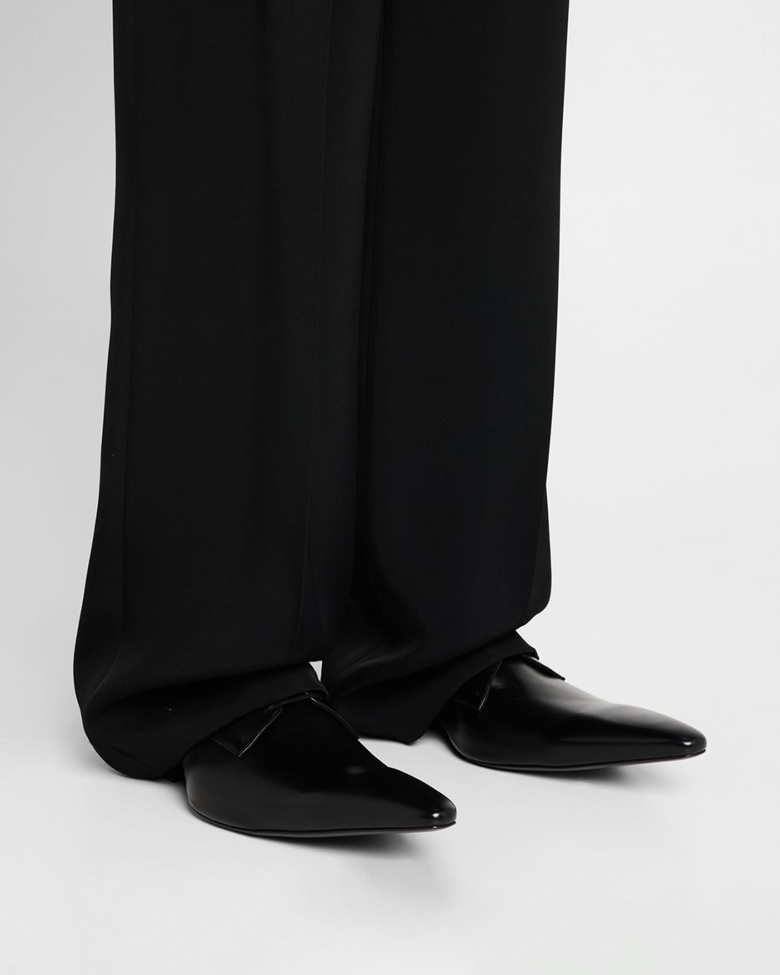 Men's Opera Calfskin Pointed-Toe Derby Shoes 1