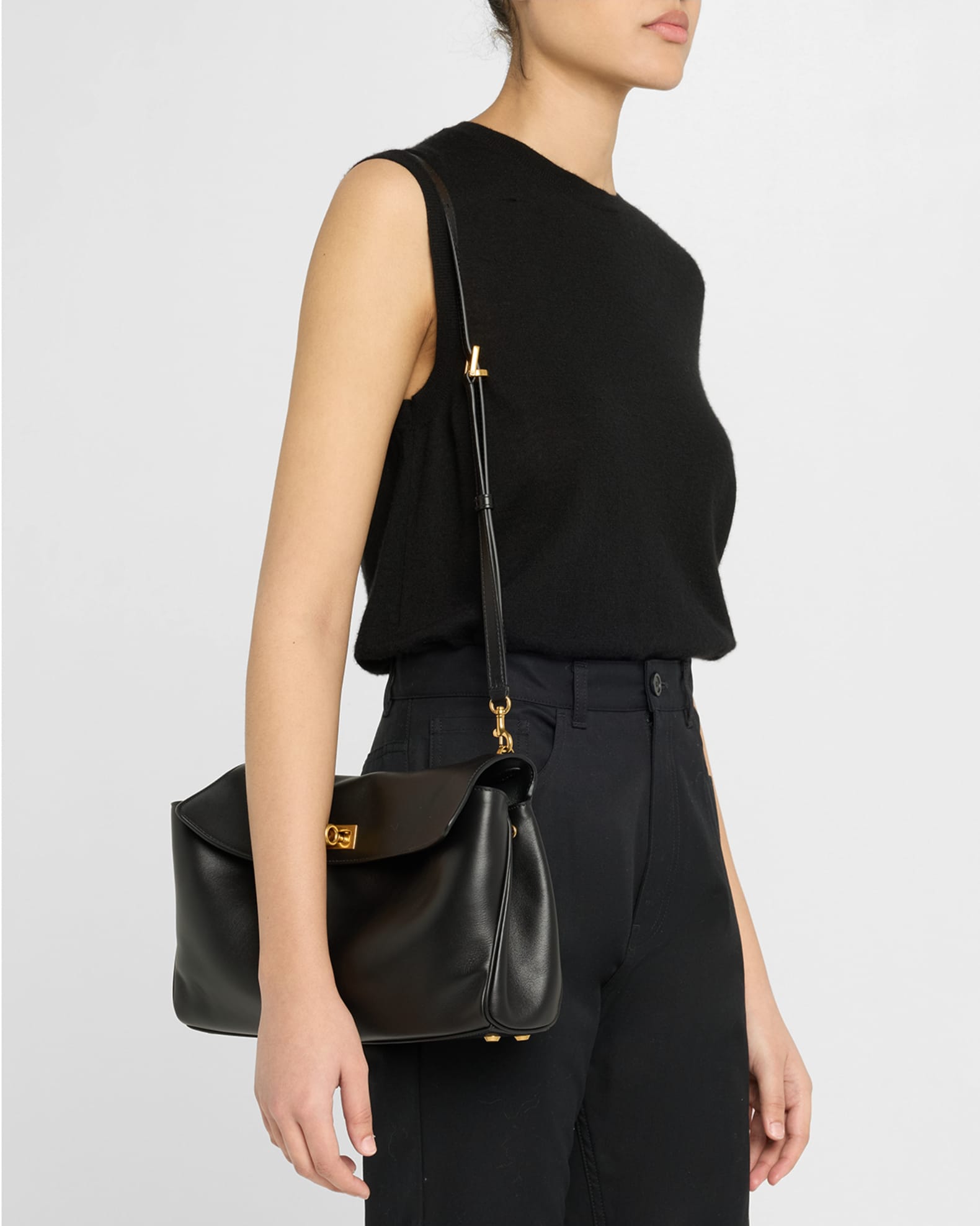 【関税&送料込】Balenciaga Rodeo Leather Shoulder Bag With C BALENCIAGA Rodeo medium leather shoulder bag | NET-A-PORTER