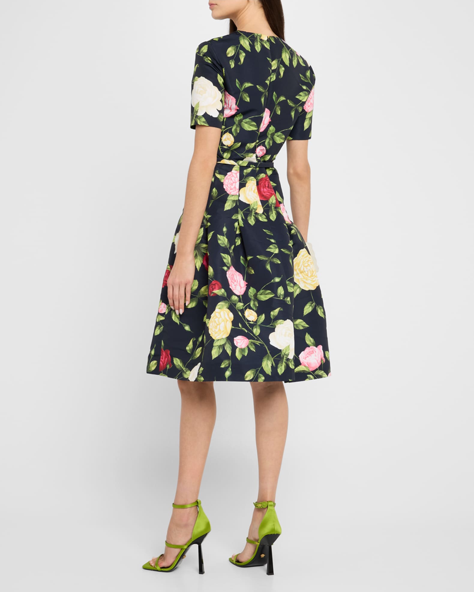 ハリウッドセレブ御用達★ワンピース★ OSCAR DE LA RENTA Oscar de la Renta Short-Sleeve Belted English Rose Faille