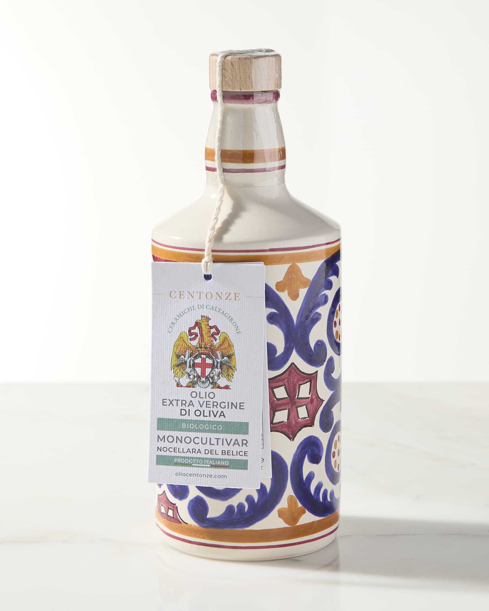 Extra Virgin Olive Oil in "Red Diamond" Barocco Bottle, 101.4 oz. 1