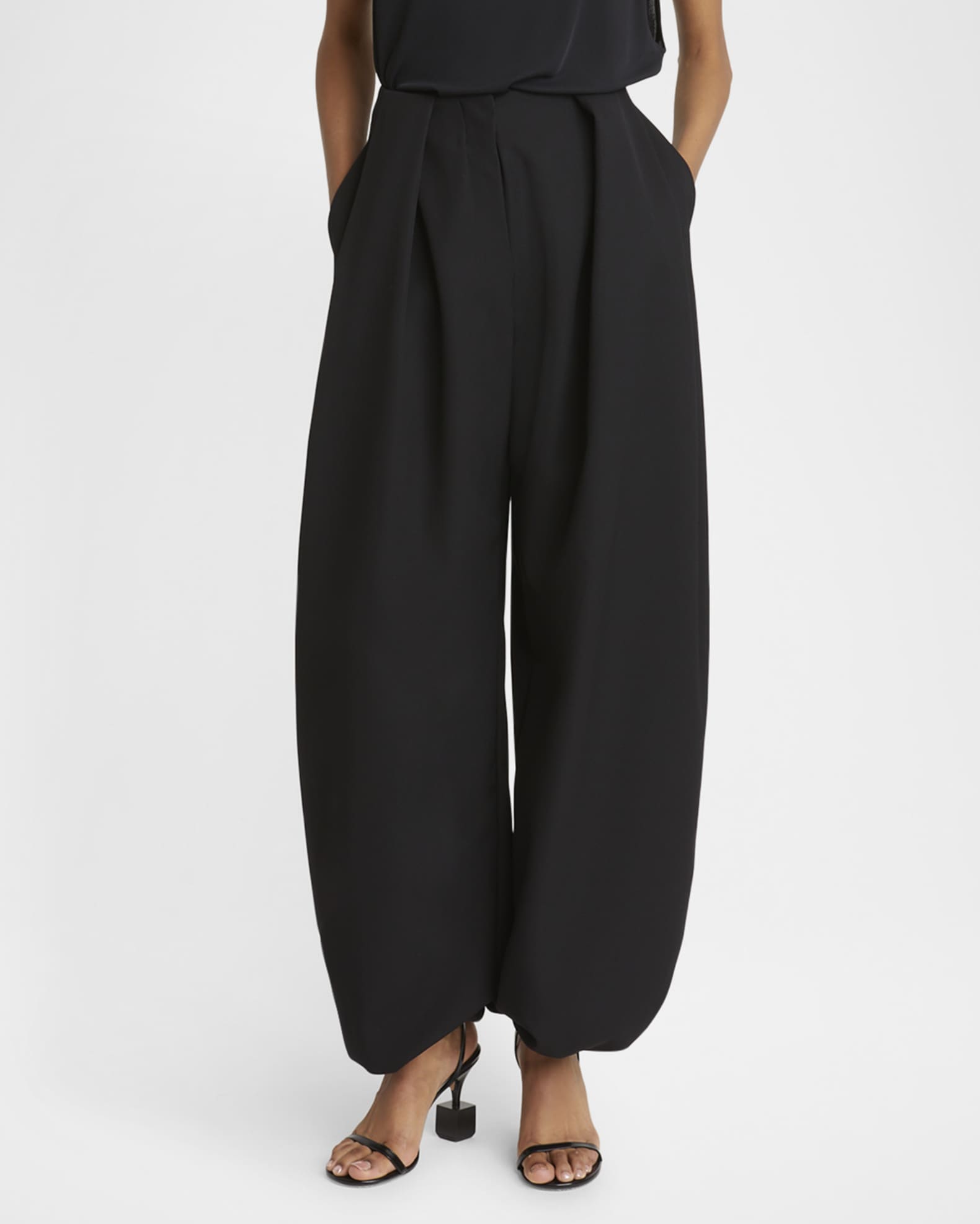 Jacquemus Calisson Pleated Wide-Leg Balloon Pants | Neiman