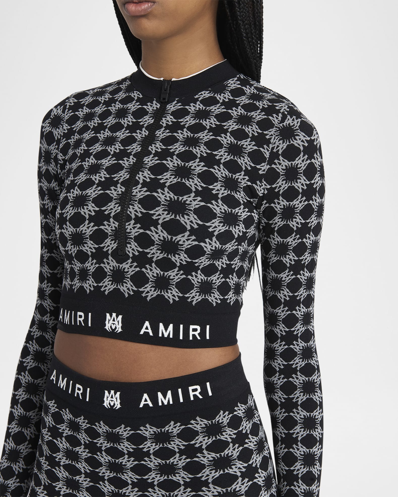 【楽ギフ_包装】 Amiri MA Marcus Neiman | Top Crop Half-Zip Seamless Quad ブランデー